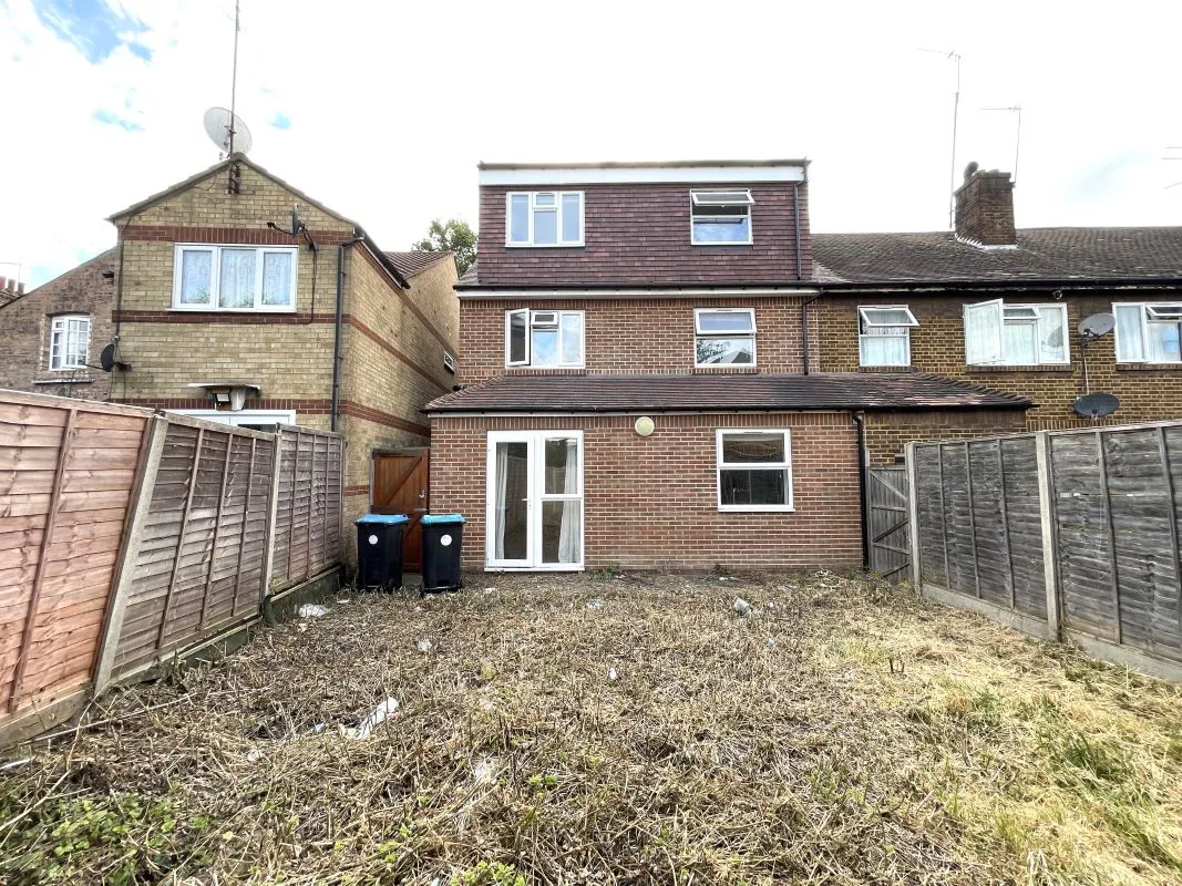 College Close, Edmonton, N18 2XS