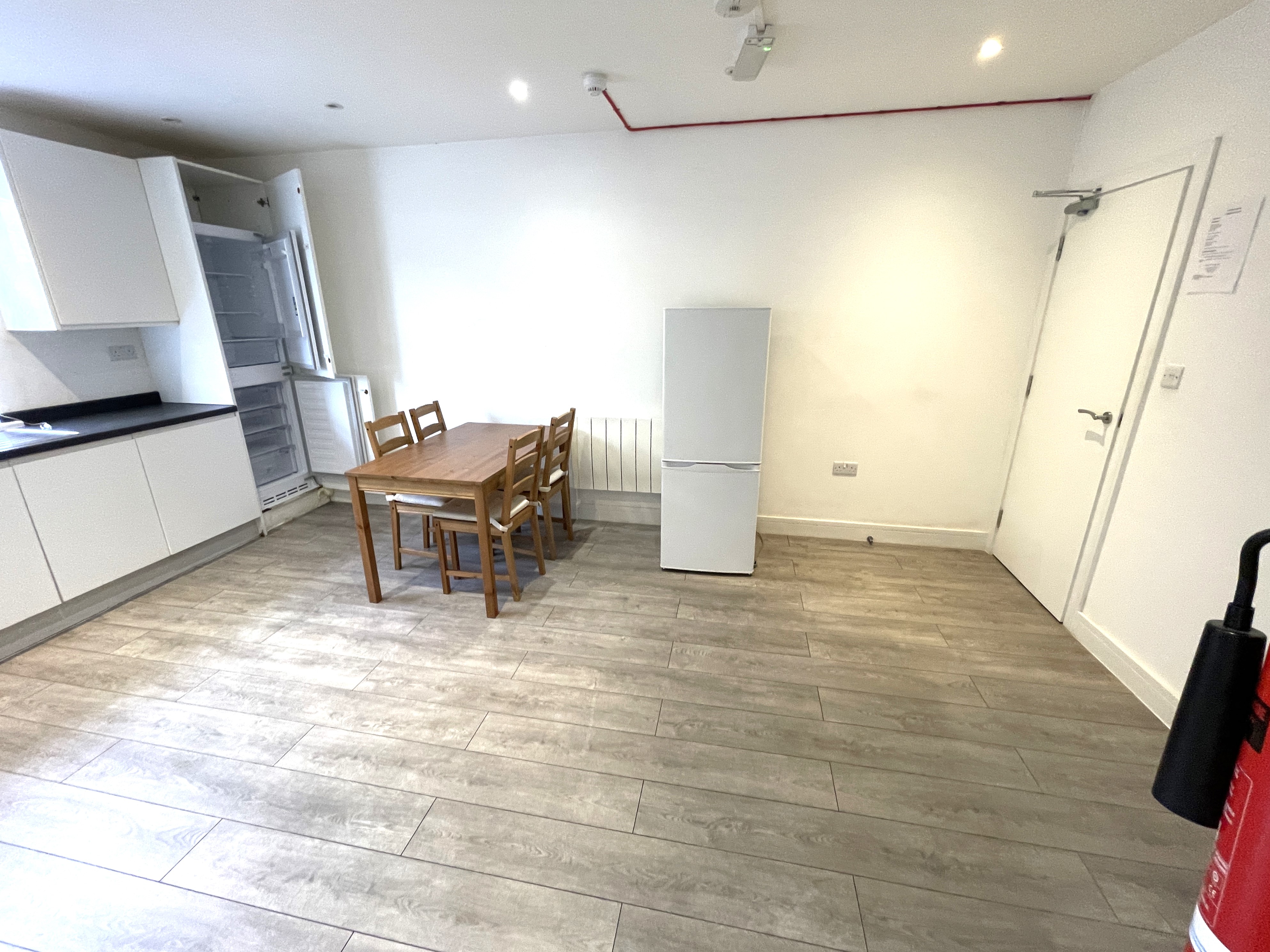 College Close, Edmonton, N18 2XS