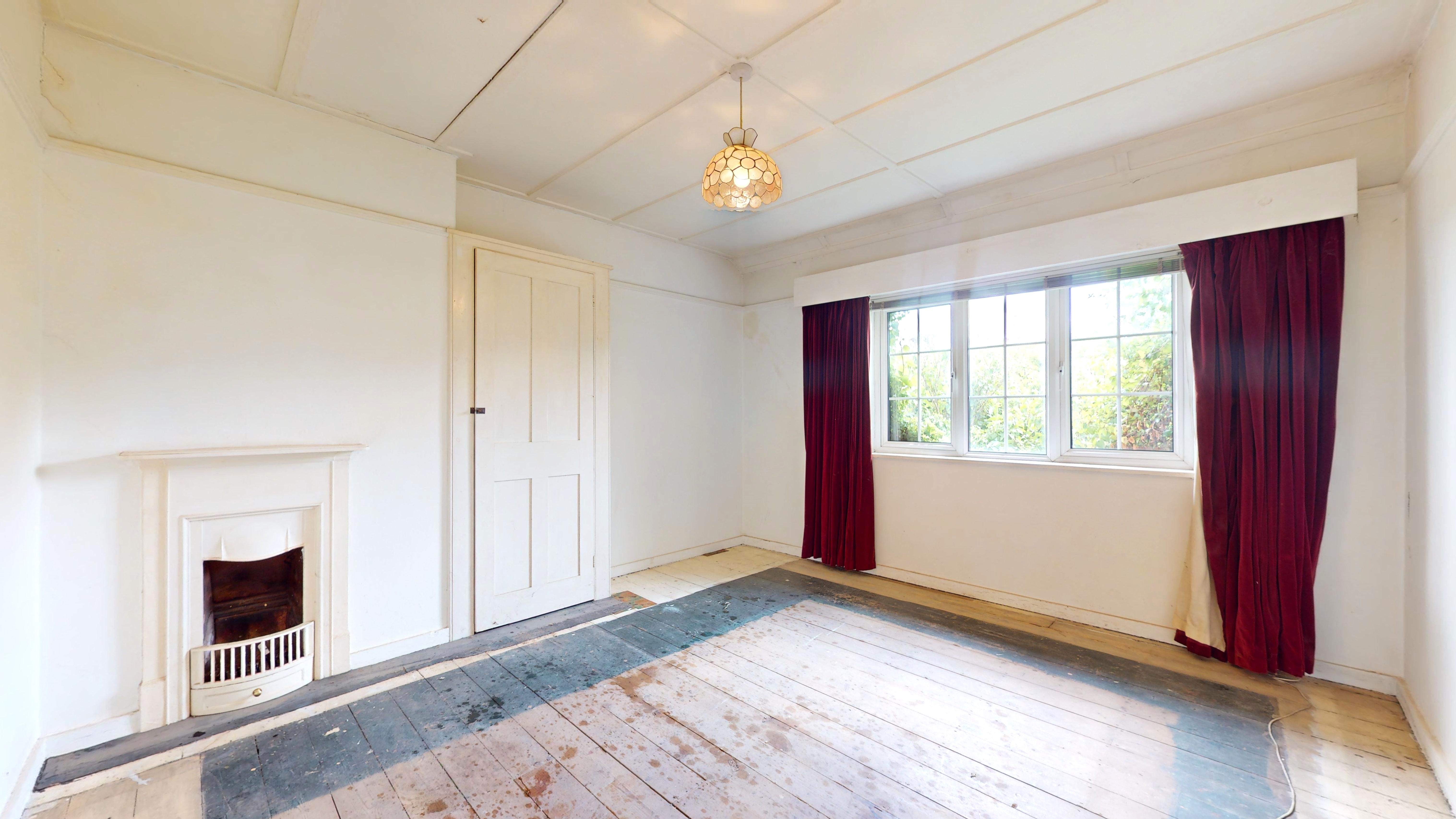 Halliwick Road, Muswell Hill, N10 1AB