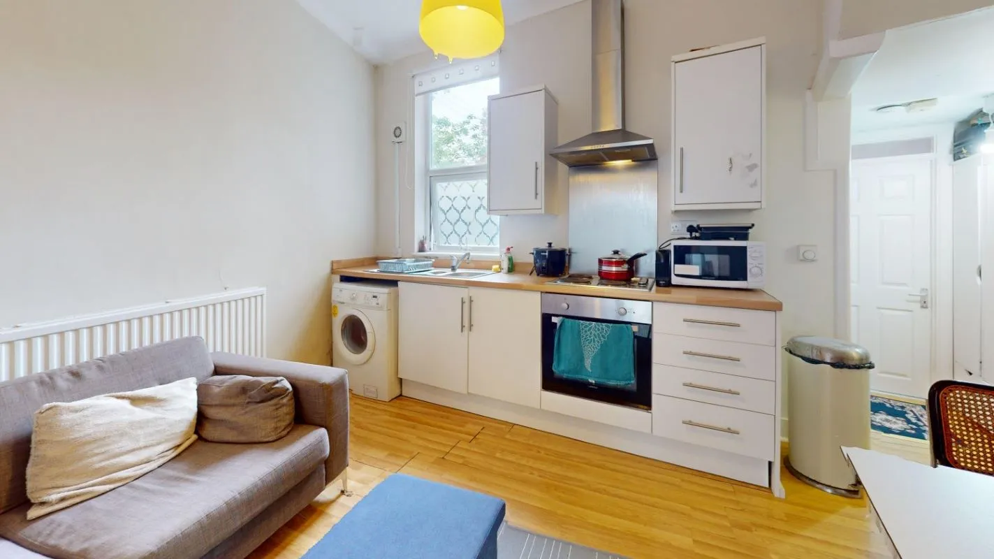 Evesham Road, Stratford, E15 4AL