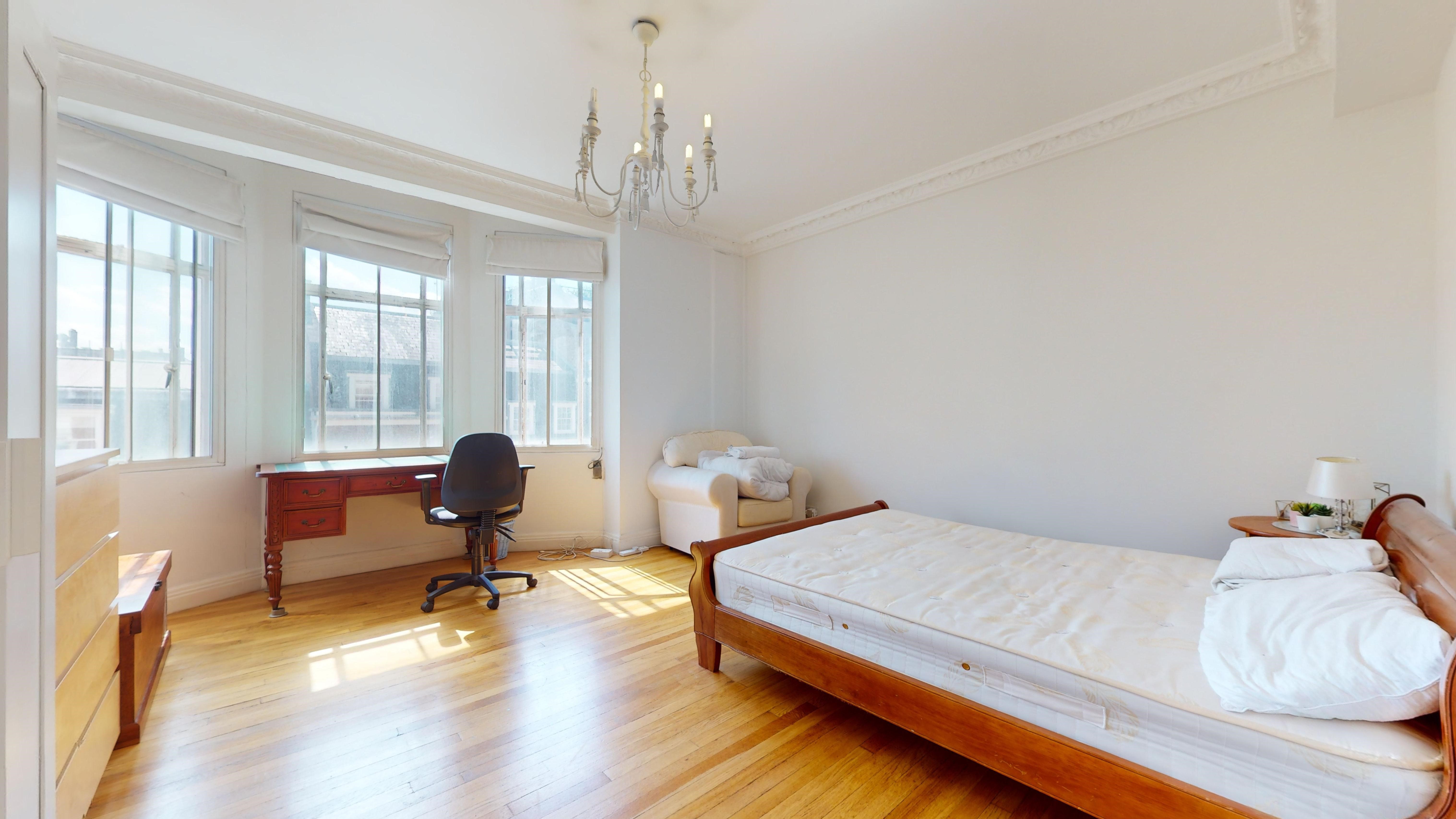 Connaught Court, Connaught Street, Marble Arch, City of Westminster, W2 2AJ