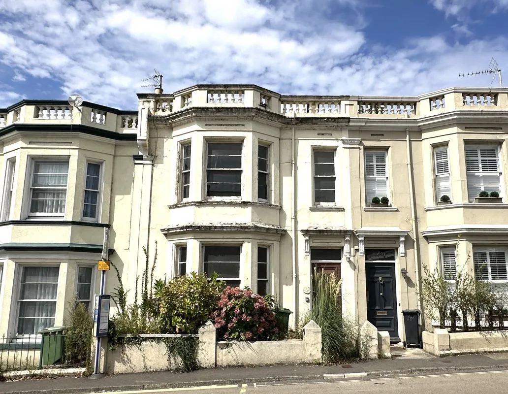Babbacombe Road, Torquay, Devon, TQ1 1HL