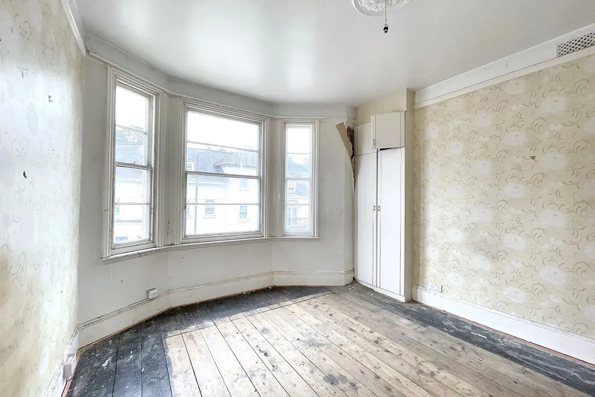 Babbacombe Road, Torquay, Devon, TQ1 1HL