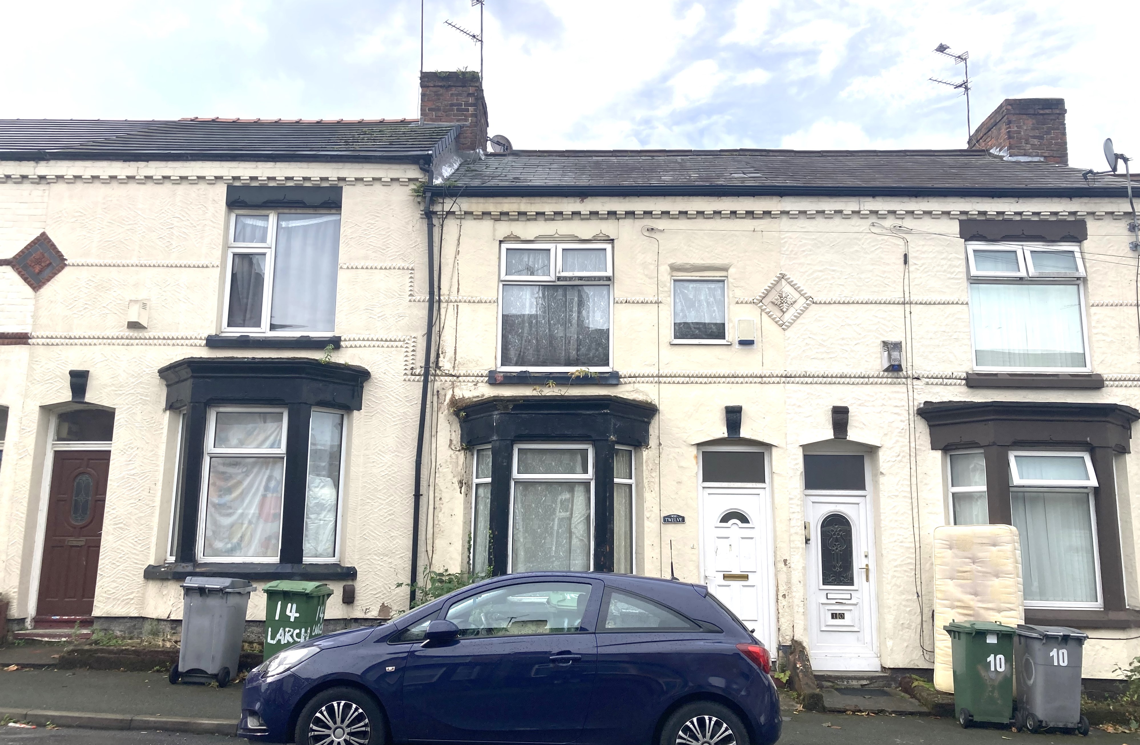 Larch Road, Birkenhead, Merseyside, CH42 0JQ