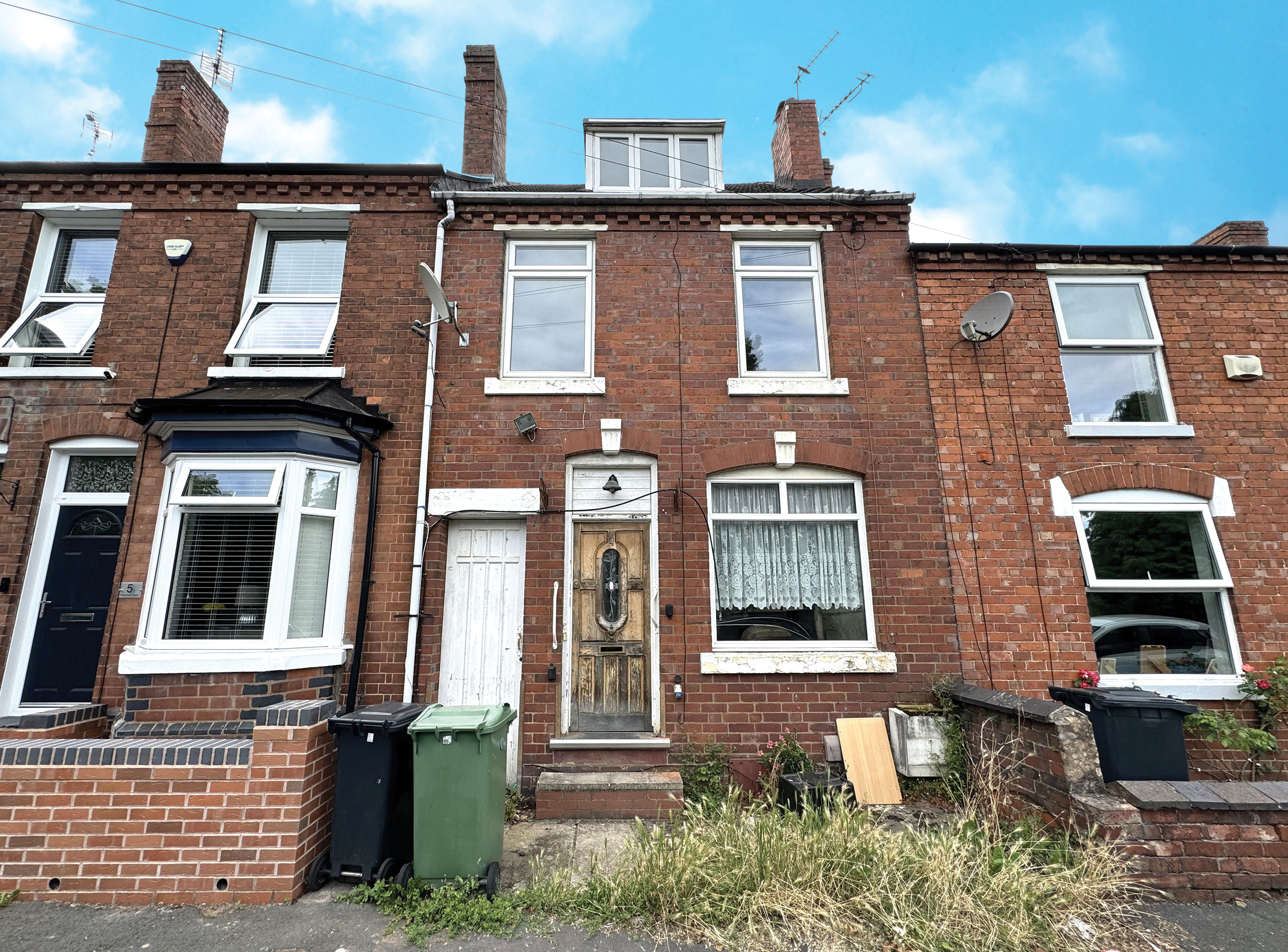 Woodman Road, Halesowen, West Midlands, B63 3EJ