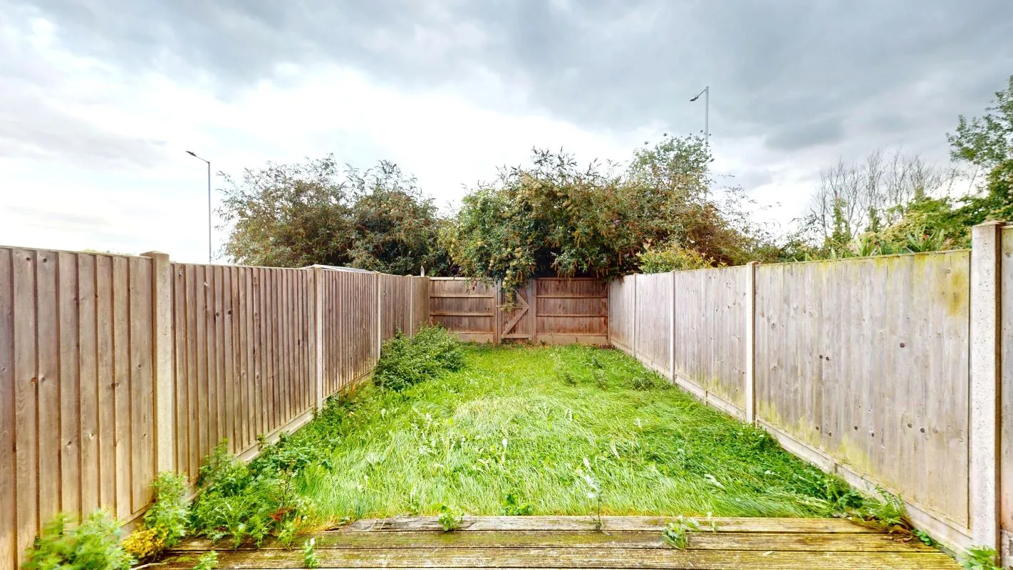 Online Property Auction in London: Bismuth Drive, Sittingbourne, ME10 5JT | Auction ends 22/10/2025.