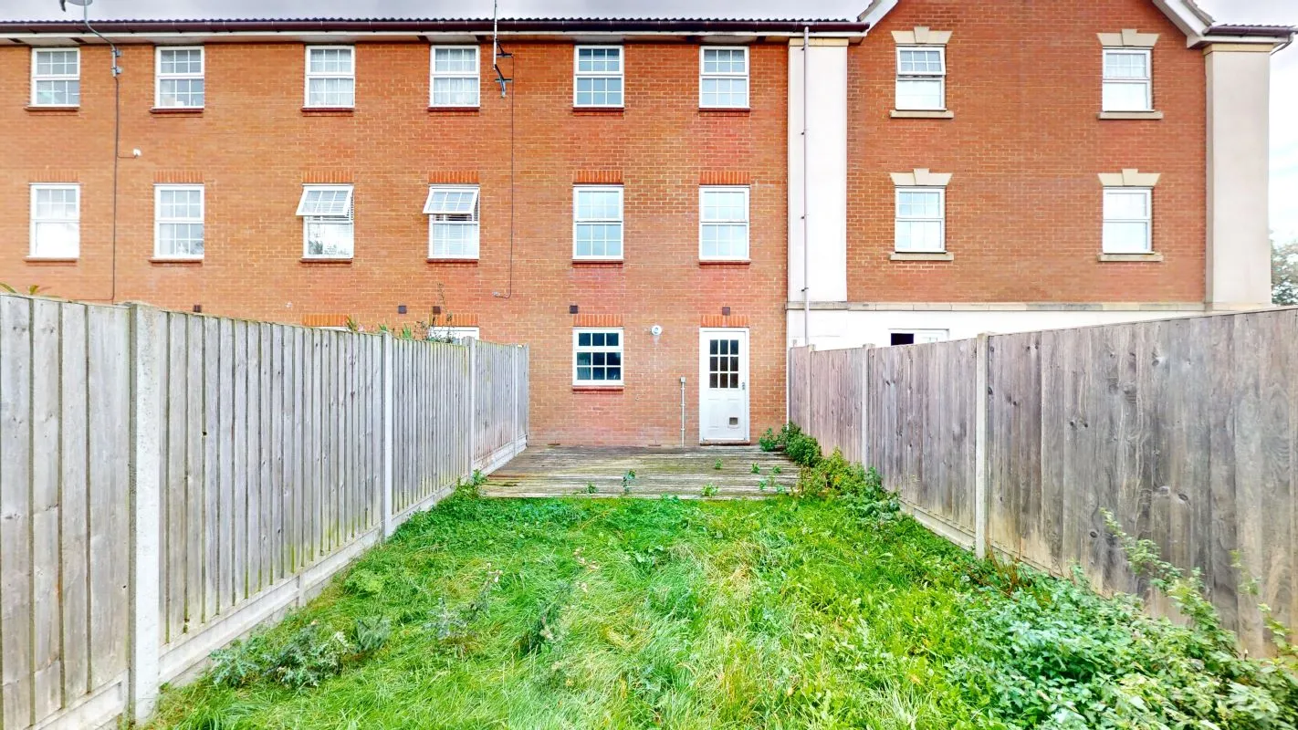 Online Property Auction in London: Bismuth Drive, Sittingbourne, ME10 5JT | Auction ends 22/10/2025.