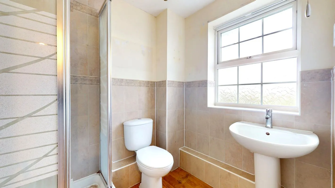 Online Property Auction in London: Bismuth Drive, Sittingbourne, ME10 5JT | Auction ends 22/10/2025.