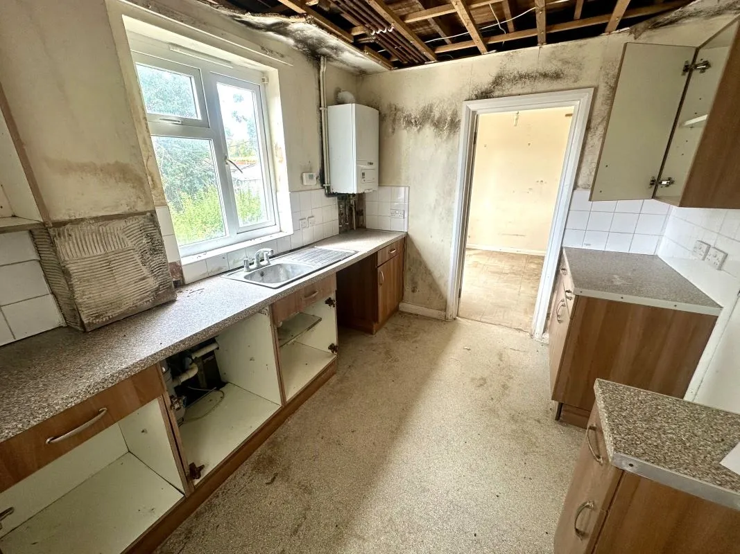 Online Property Auction in London: Halcot Avenue, Bexleyheath, DA6 7QD | Auction ends 22/10/2025.