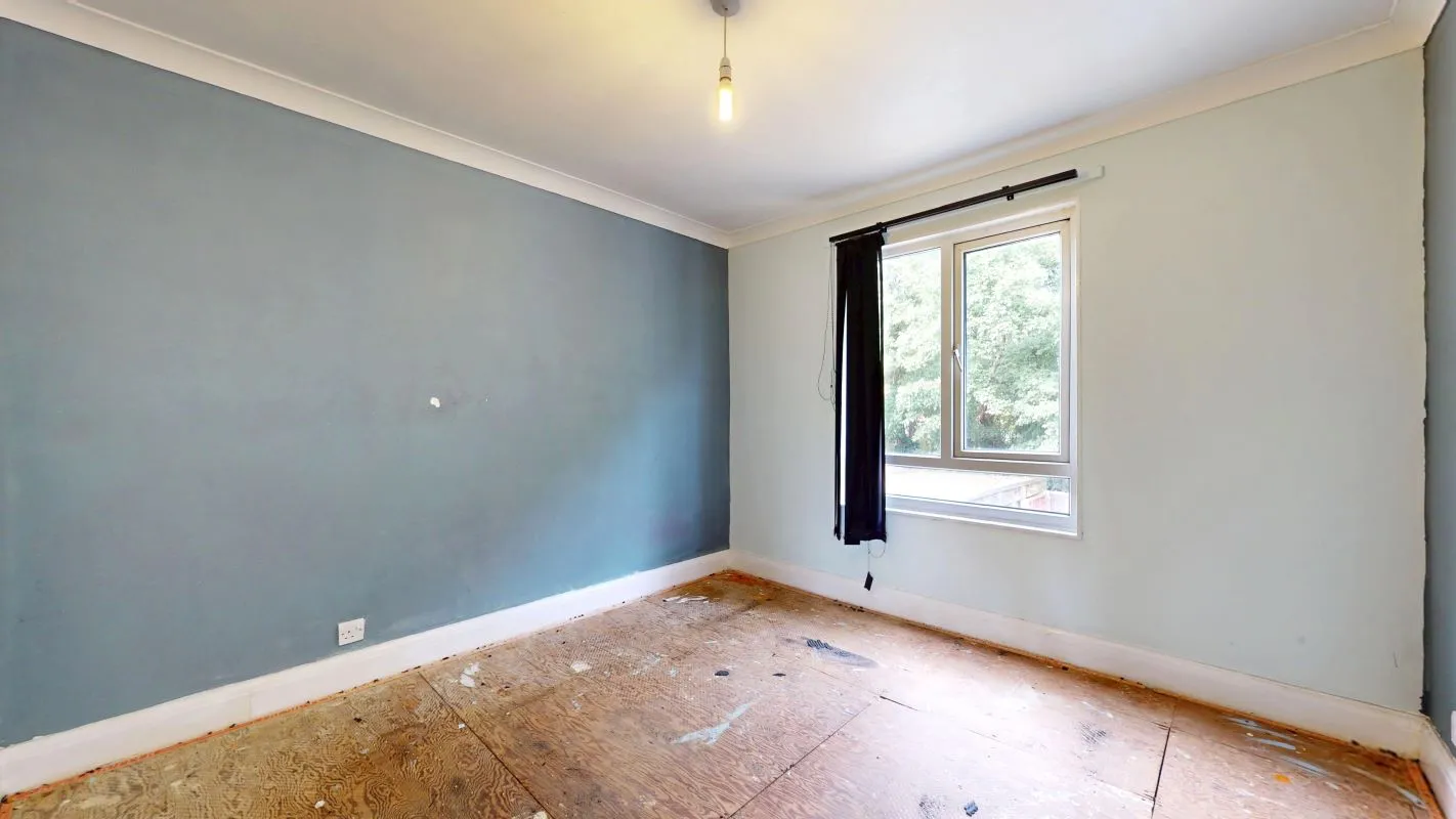 Online Property Auction in London: Wheatcroft, Cheshunt, Waltham Cross, EN7 6JU | Auction ends 22/10/2025.