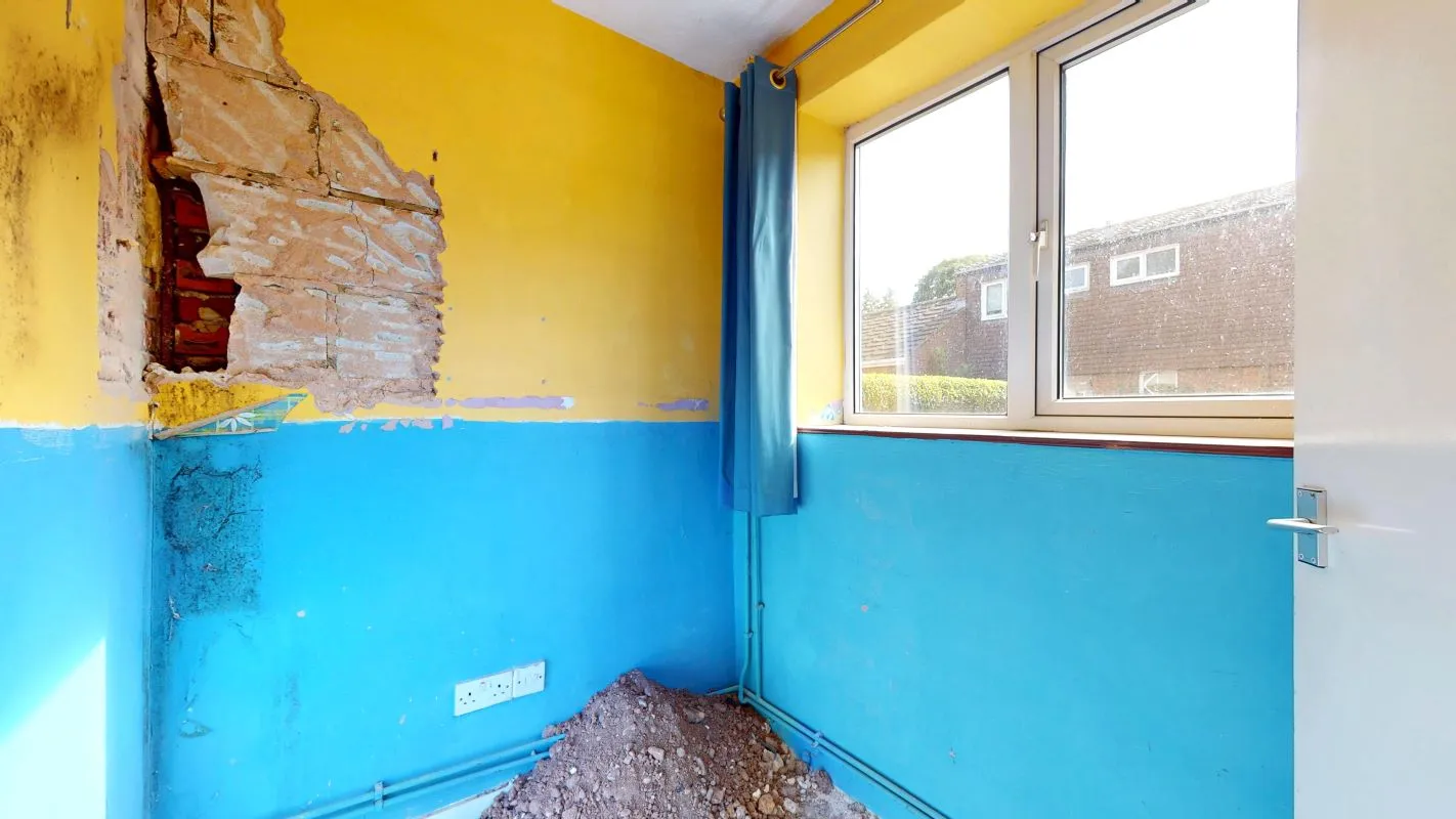 Online Property Auction in London: Wheatcroft, Cheshunt, Waltham Cross, EN7 6JU | Auction ends 22/10/2025.
