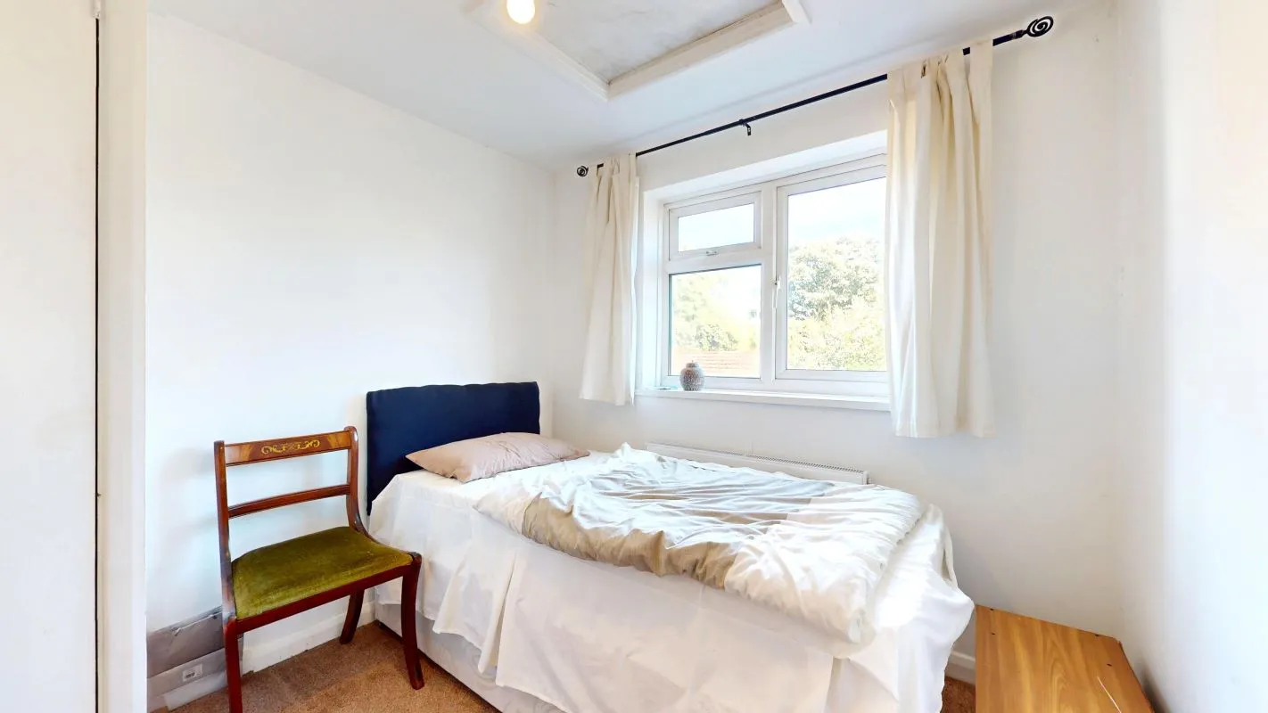 Online Property Auction in London: Danesbury Road, Feltham, TW13 5BG | Auction ends 22/10/2025, a Guide Price of £420,000+.