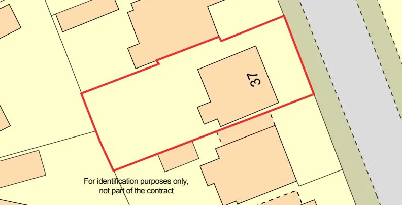 Online Property Auction in London: Ashley Park Road, York, YO31 1JX | Auction ends 22/10/2025, a Guide Price of £150,000+.