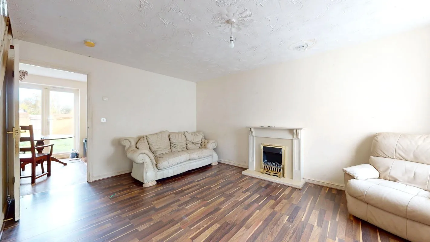 Online Property Auction in London: Windsor Road, Gillingham, ME7 4PS | Auction ends 22/10/2025.