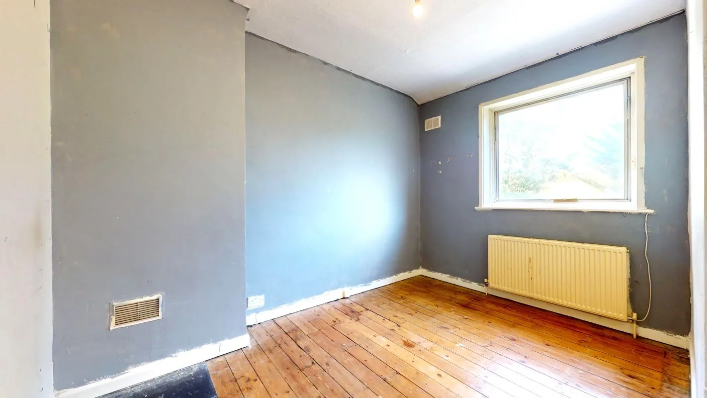 Online Property Auction in London: Churchdown, Bromley, BR1 5PQ | Auction ends 22/10/2025, a Guide Price of £250,000+.