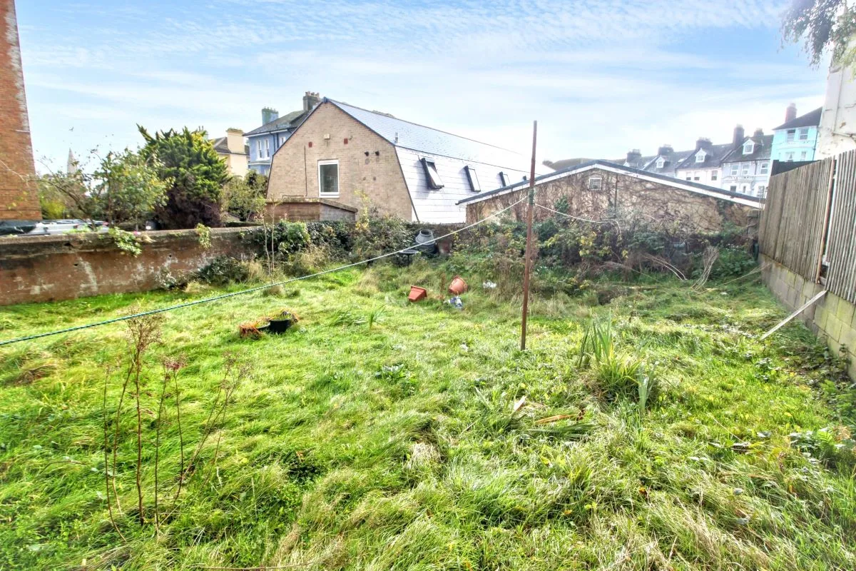 Online Property Auction in London: Pevensey Road, St. Leonards-on-Sea, TN38 0LE | Auction ends 04/12/2025, a Guide Price of £135,000+.