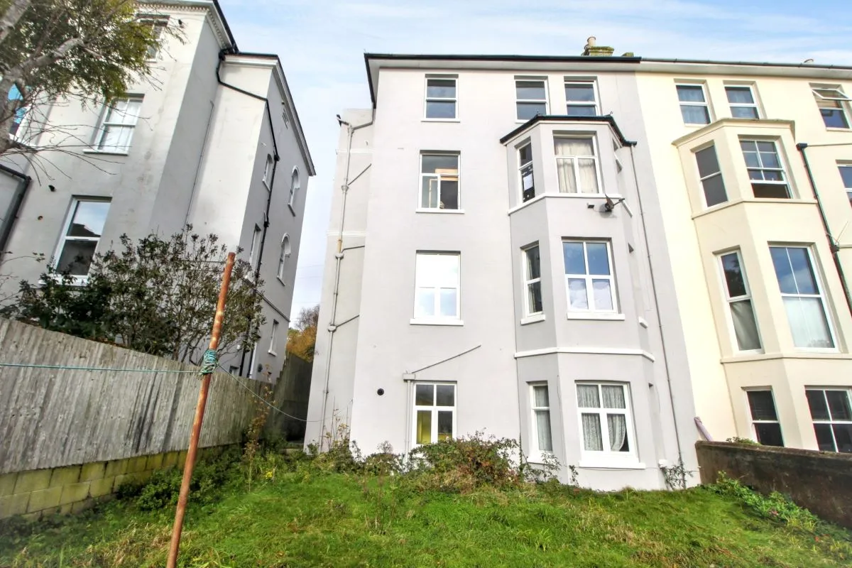 Online Property Auction in London: Pevensey Road, St. Leonards-on-Sea, TN38 0LE | Auction ends 04/12/2025, a Guide Price of £135,000+.