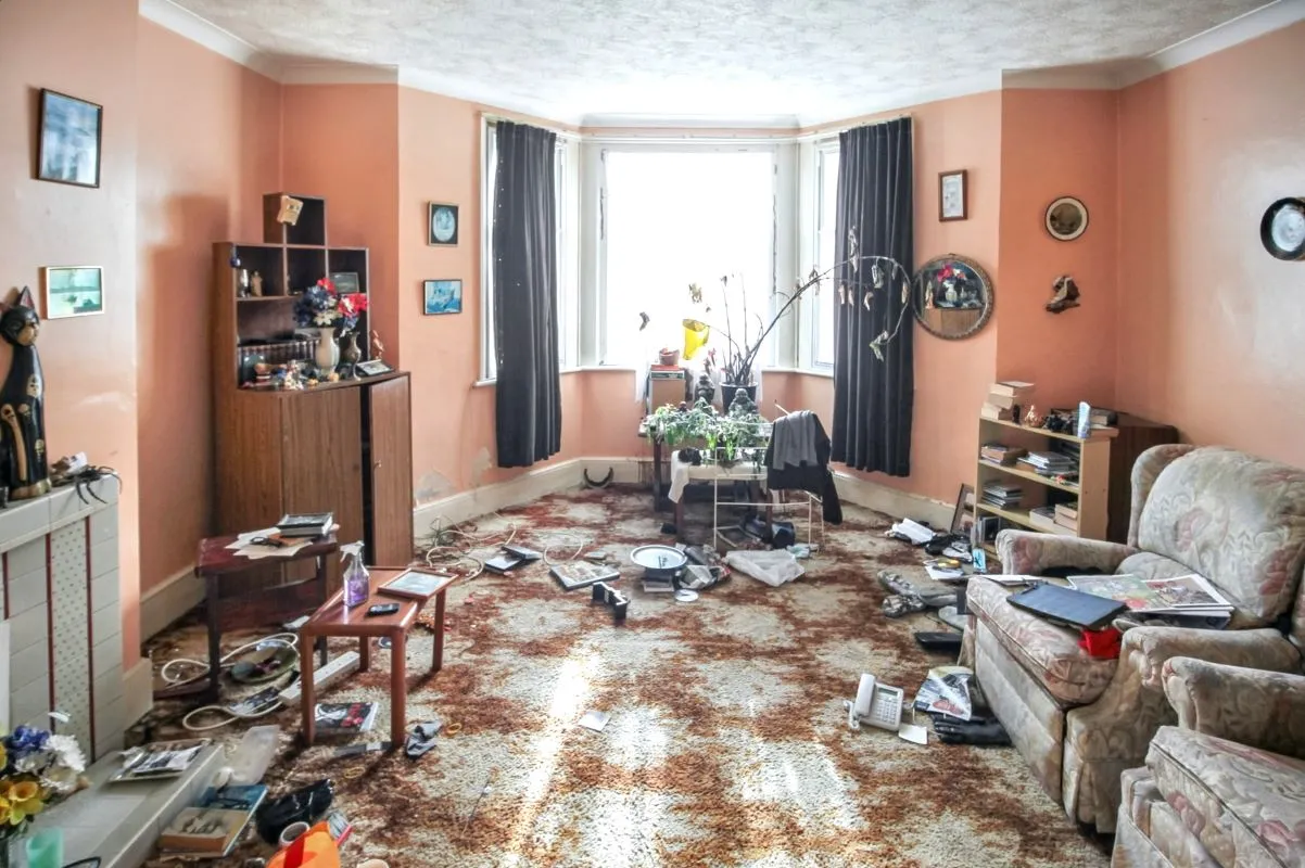 Online Property Auction in London: Pevensey Road, St. Leonards-on-Sea, TN38 0LE | Auction ends 04/12/2025, a Guide Price of £135,000+.