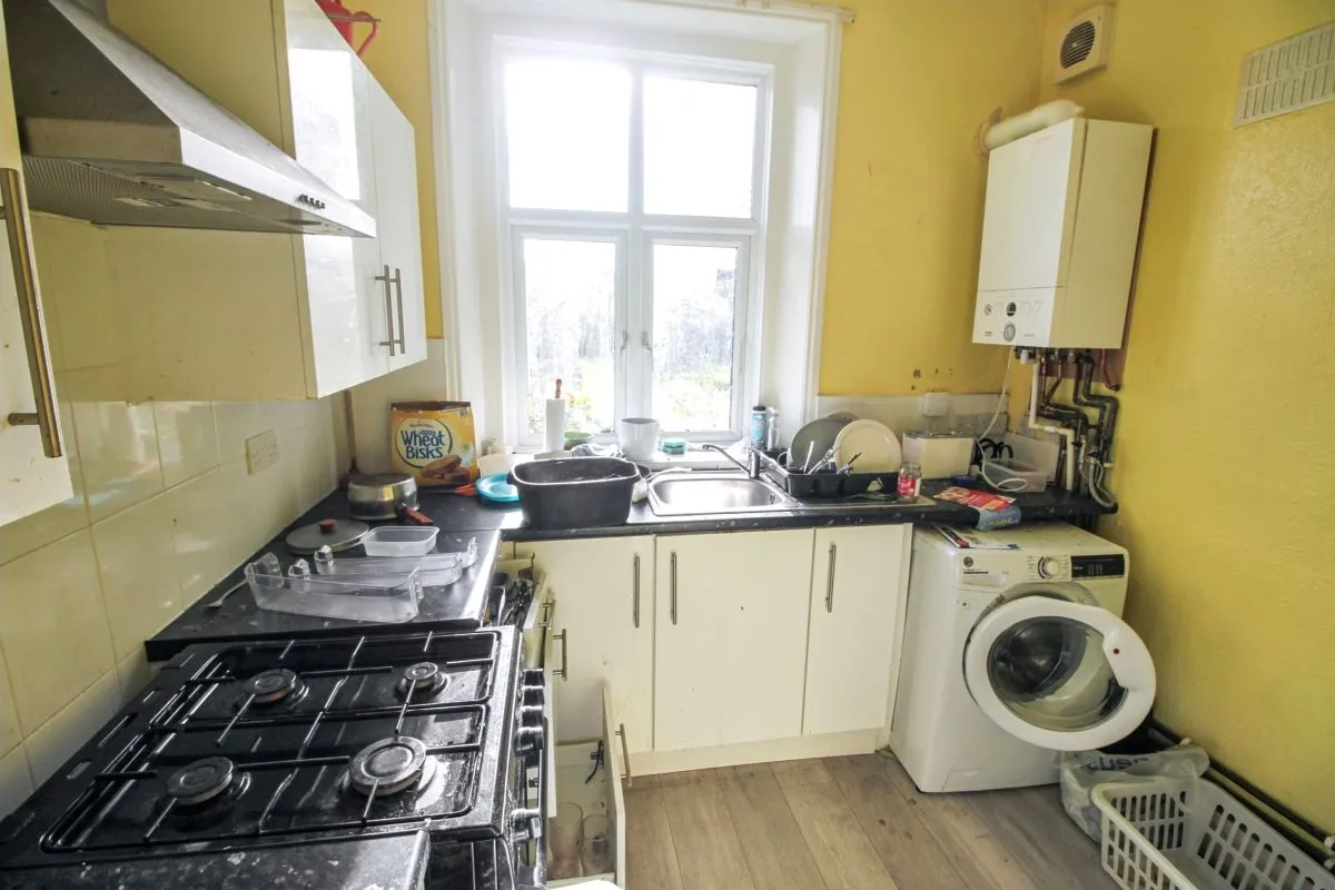 Online Property Auction in London: Pevensey Road, St. Leonards-on-Sea, TN38 0LE | Auction ends 04/12/2025, a Guide Price of £135,000+.