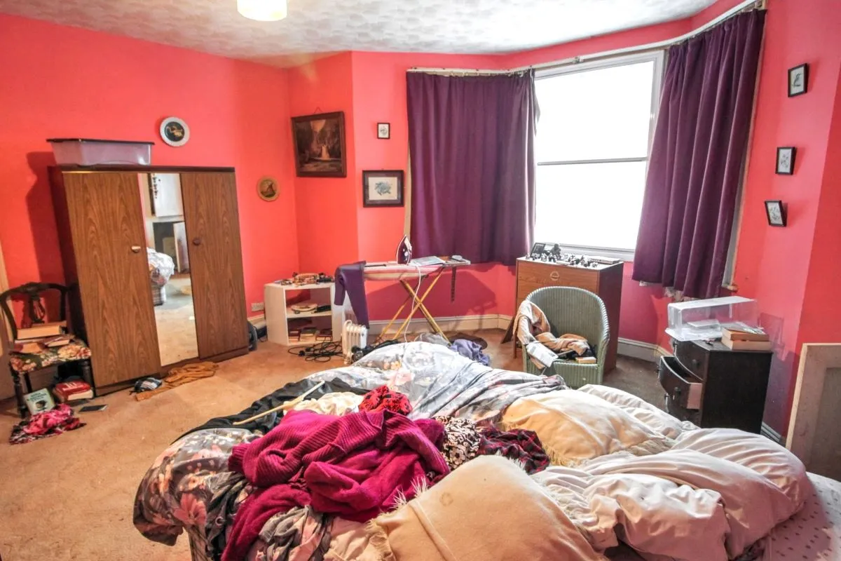 Online Property Auction in London: Pevensey Road, St. Leonards-on-Sea, TN38 0LE | Auction ends 04/12/2025, a Guide Price of £135,000+.