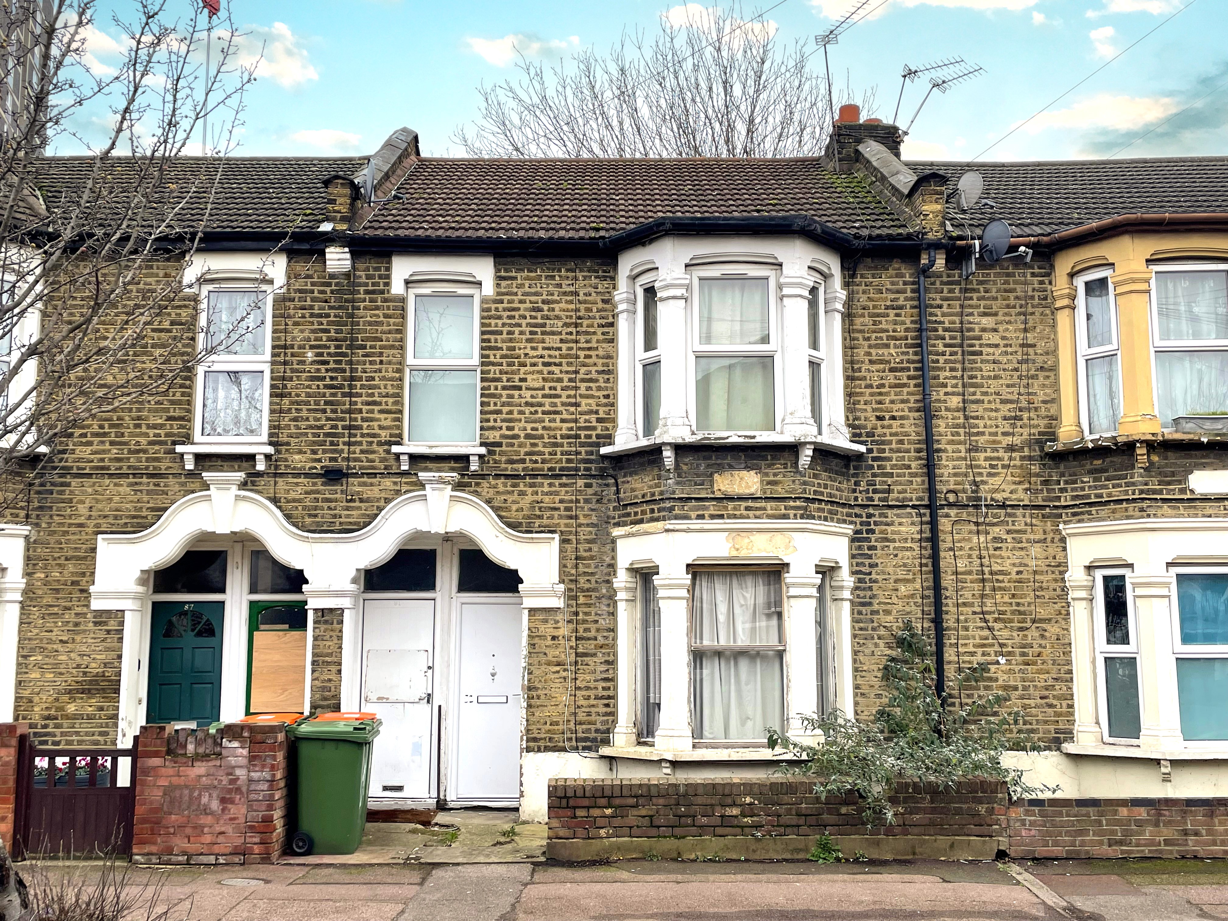 Canning Town, E16 4BD