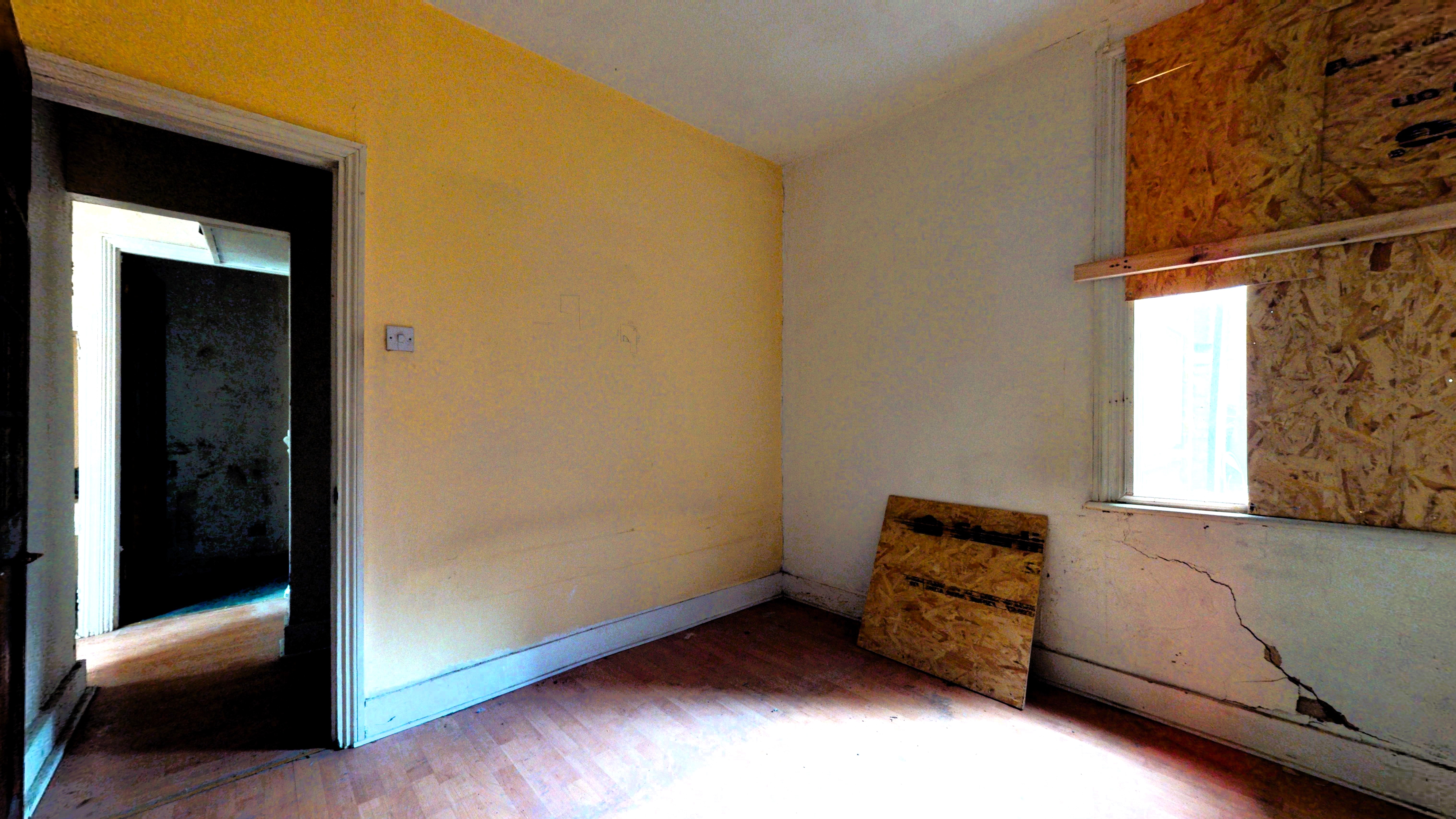Canning Town, E16 4BD