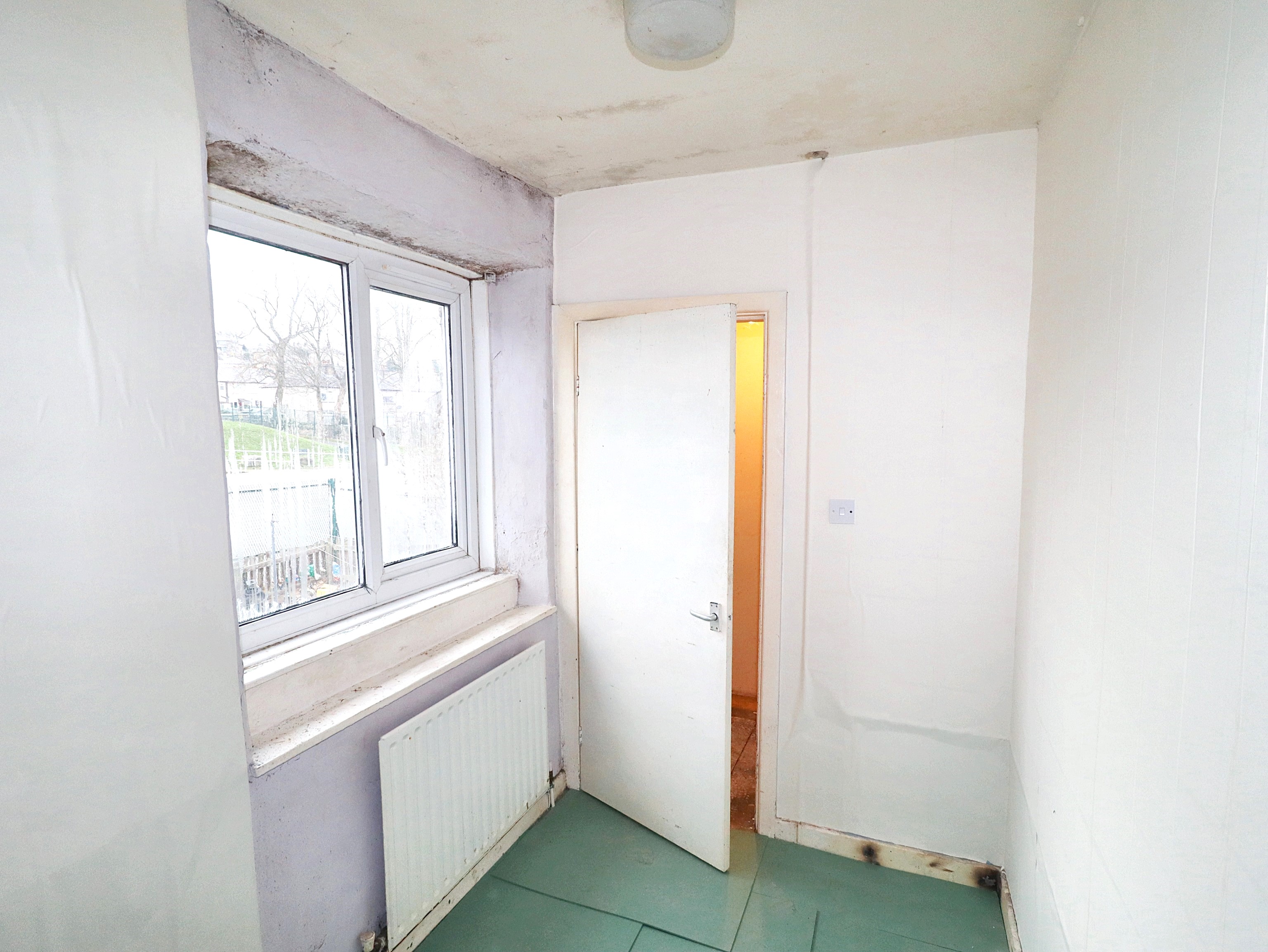 Ingrow Lane, Keighley, BD22 7BT
