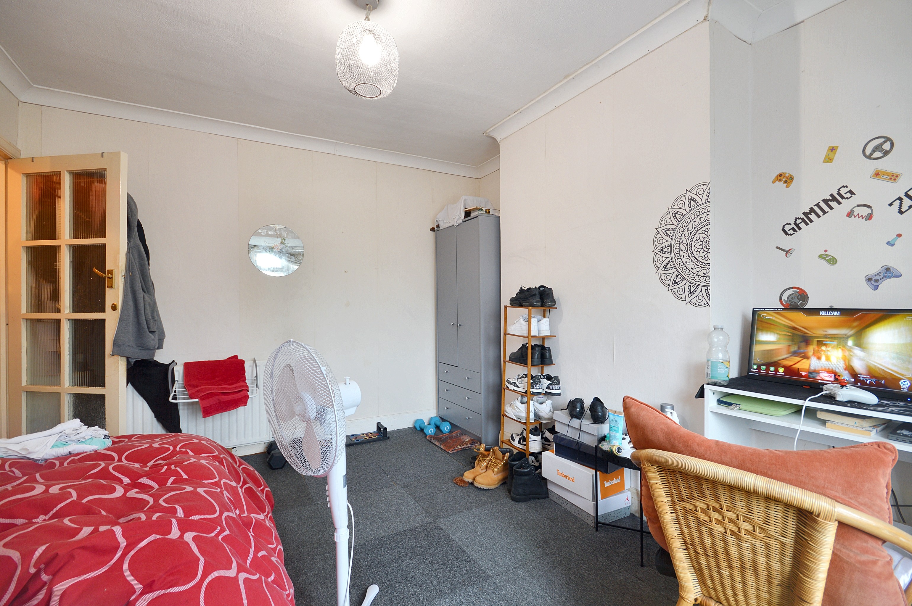 River Gardens, Feltham, TW14 0RE
