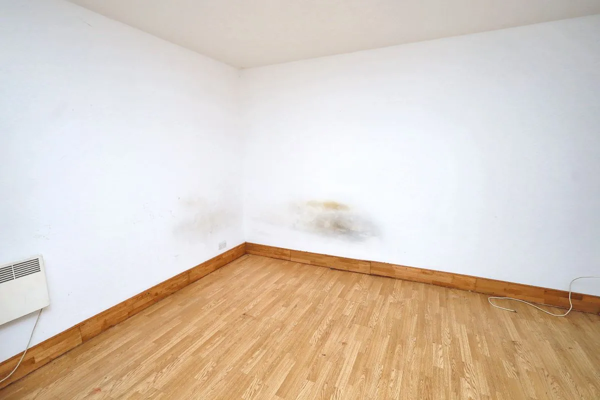 Biscot Road, Luton, LU3 1AH