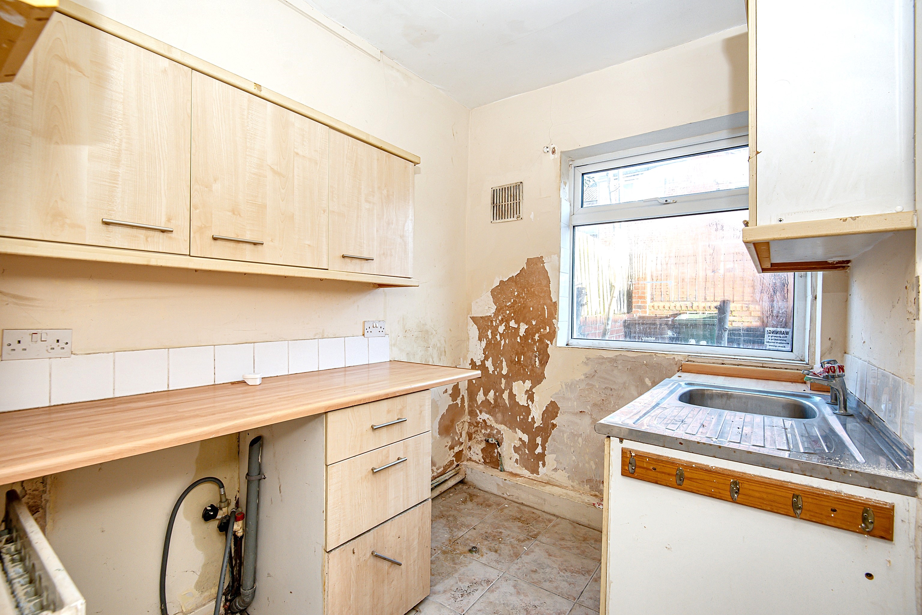 Field Crescent, South Elmsall, Pontefract, WF9 2EG