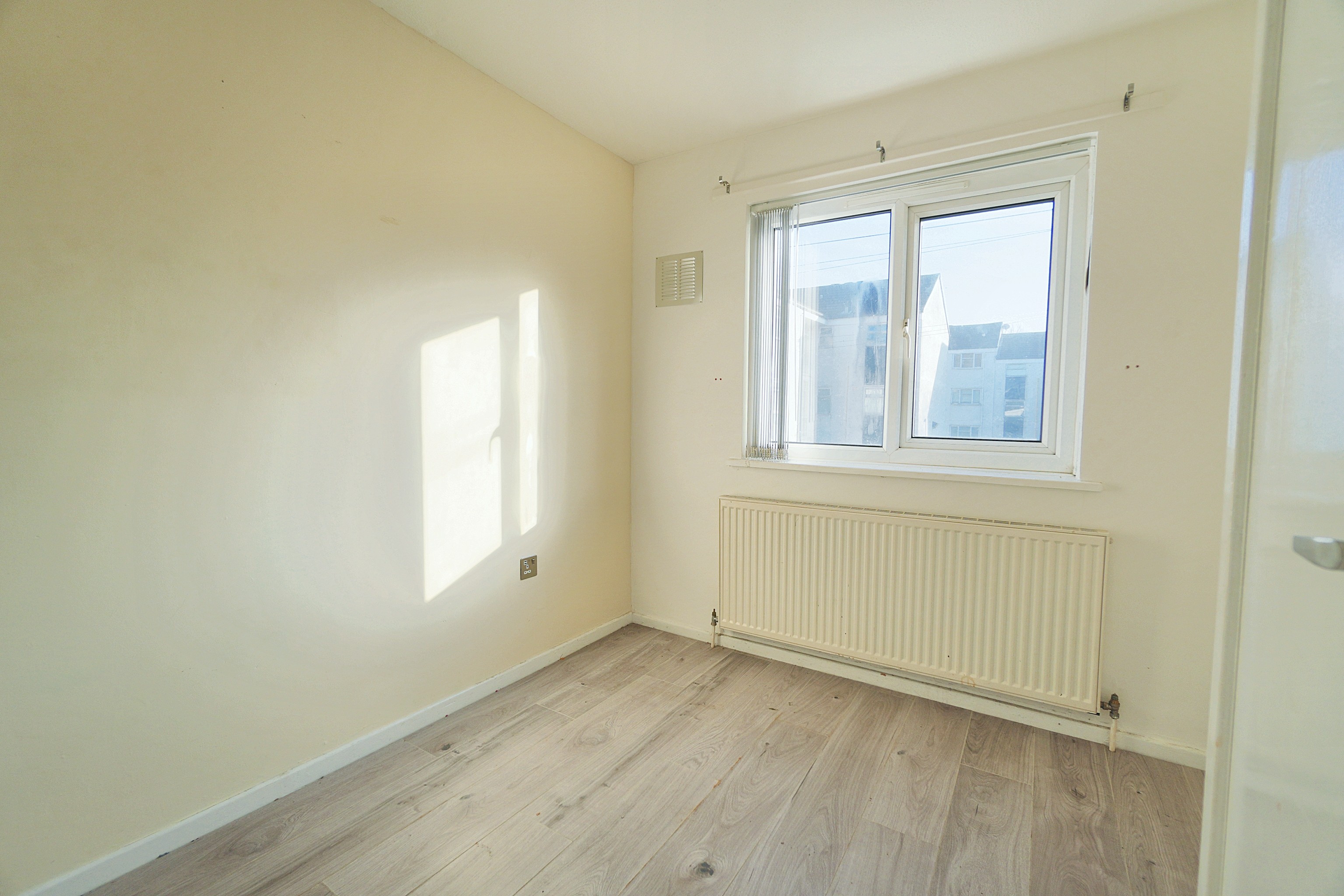 Windfield Green, Garston, Liverpool, L19 8LX