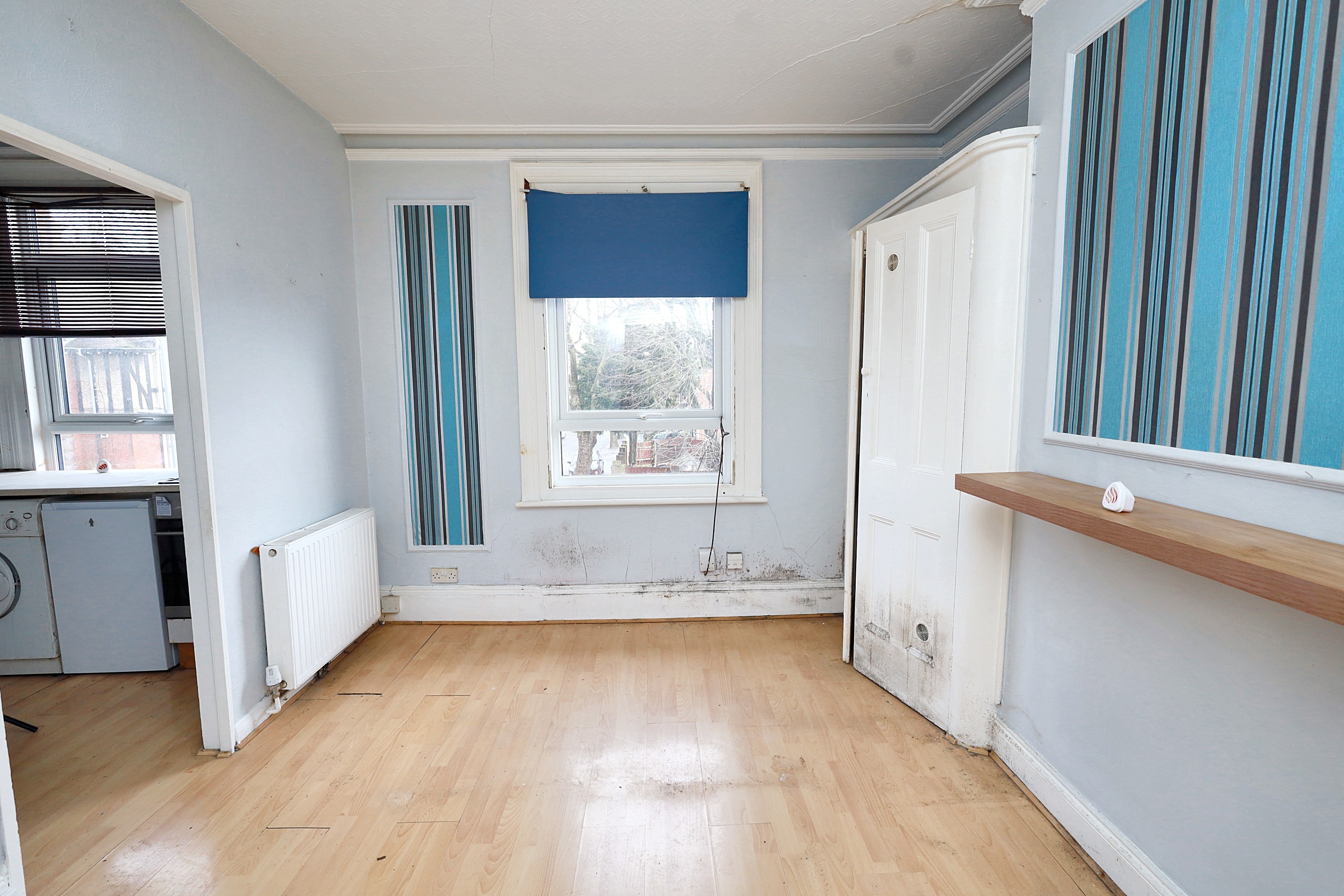 27 Biscot Road, Luton, LU3 1AH