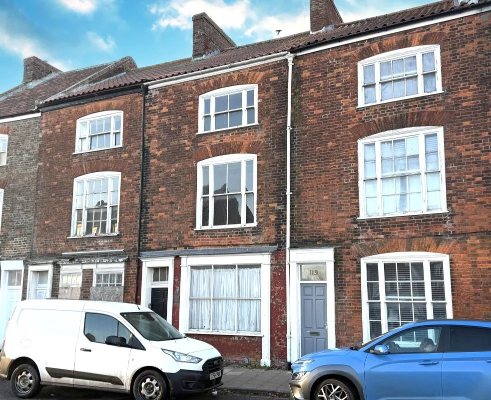 High Street, Boston, PE21 8TJ