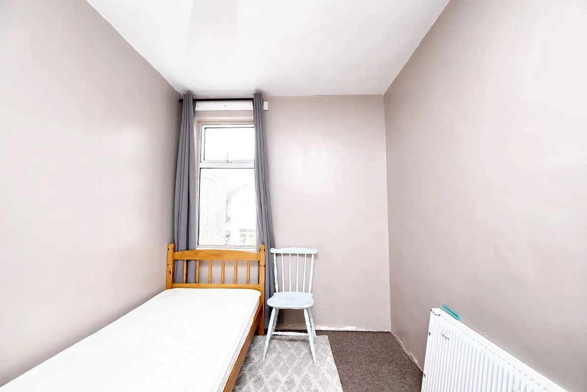 Bedhampton Road, Portsmouth, PO2 7JY