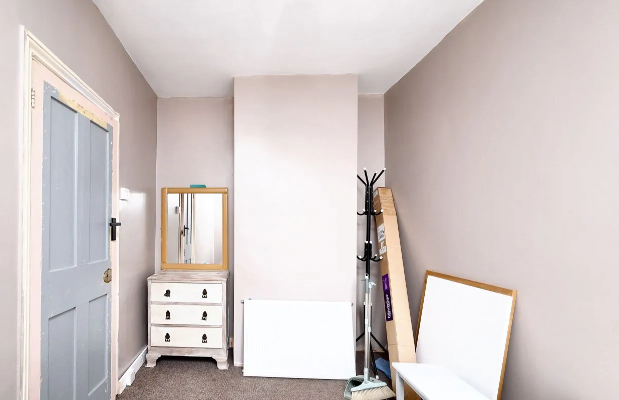 Bedhampton Road, Portsmouth, PO2 7JY
