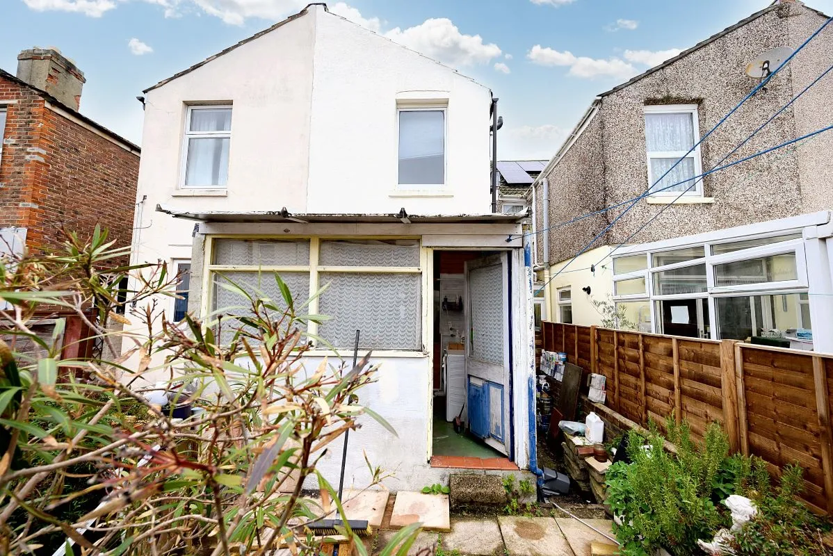 Bedhampton Road, Portsmouth, PO2 7JY