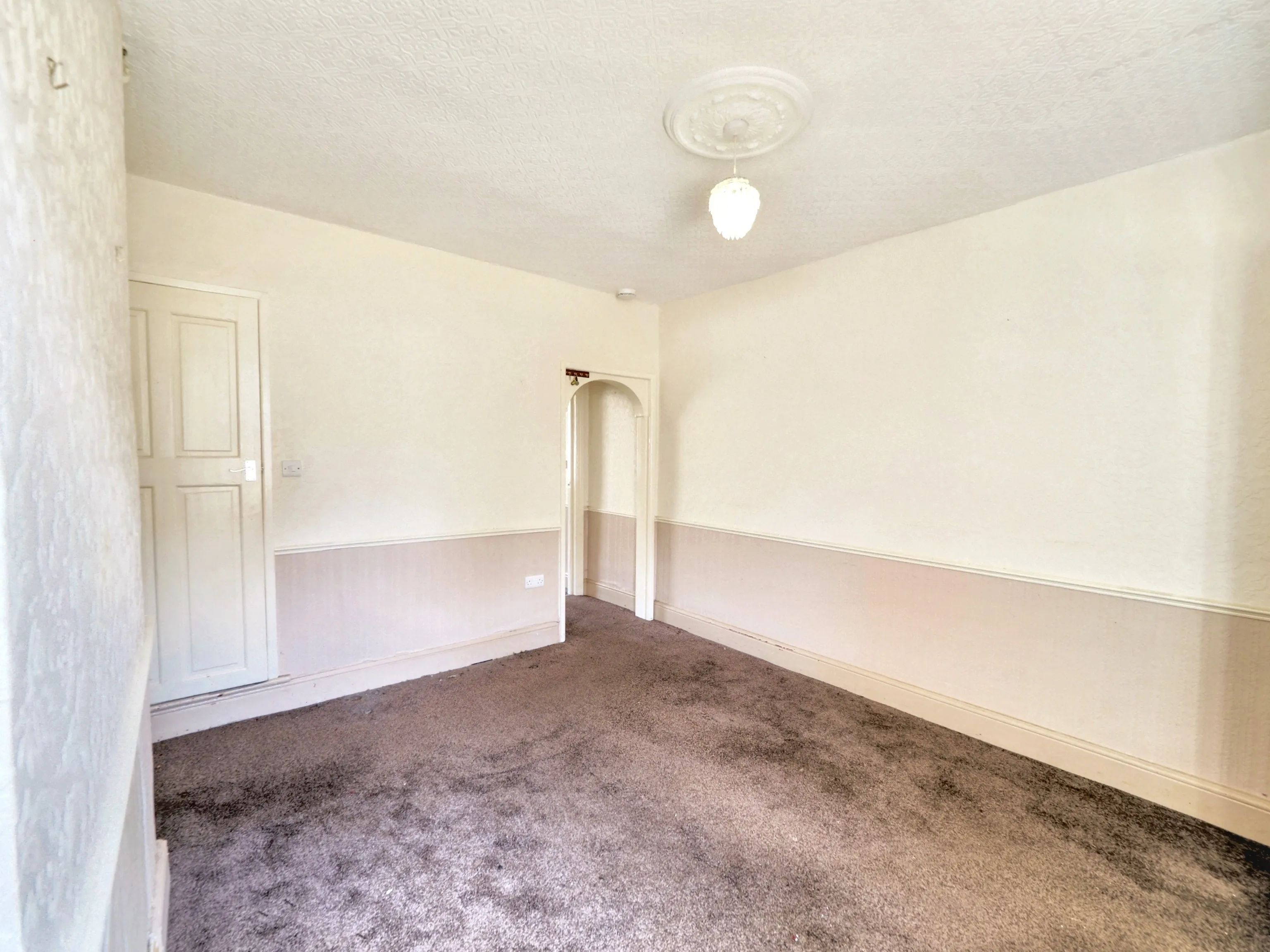 Vale Road, Mansfield Woodhouse, Mansfield, NG19 8EB