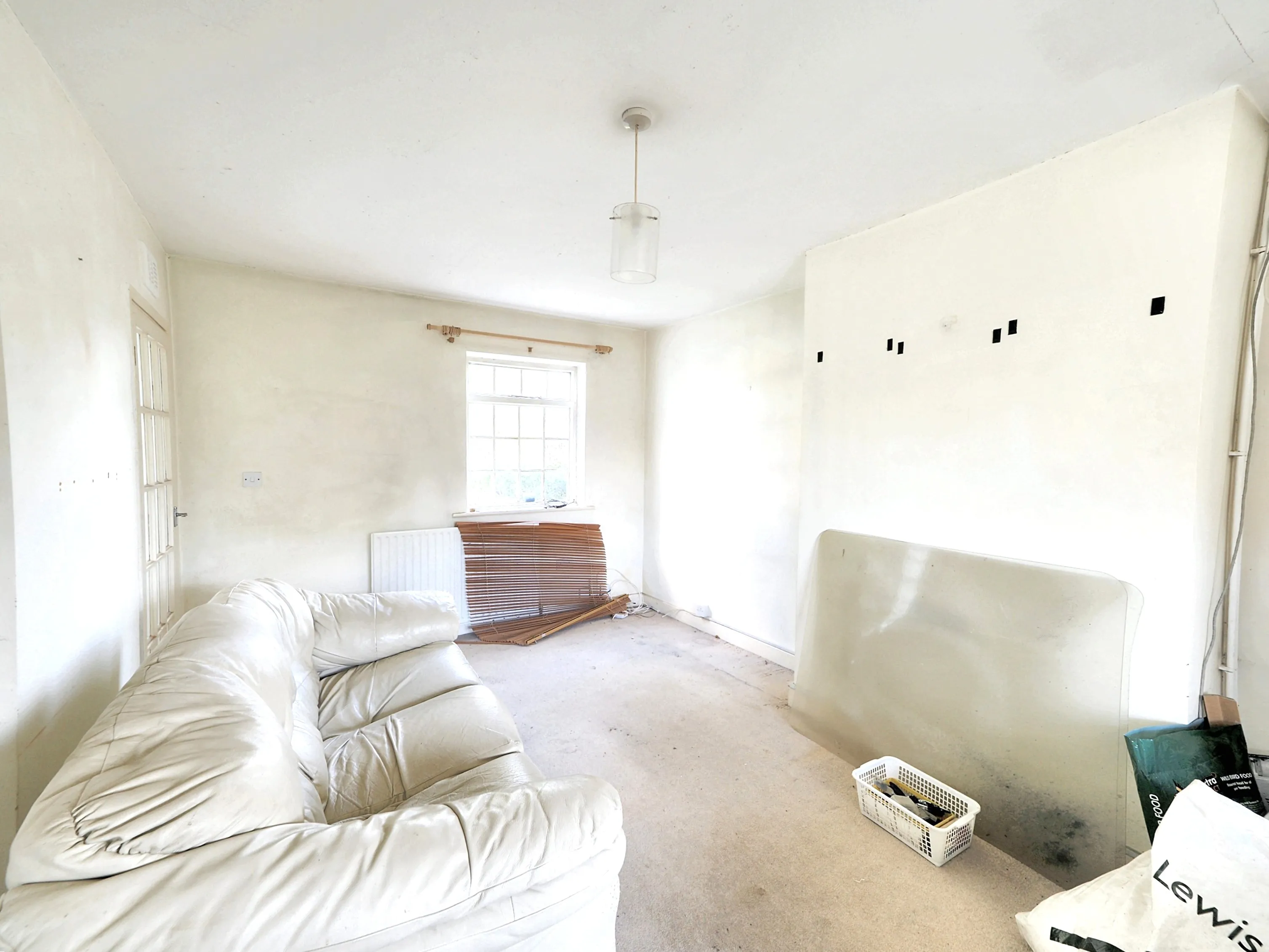 Bowness Avenue, Nottingham, NG6 0LU