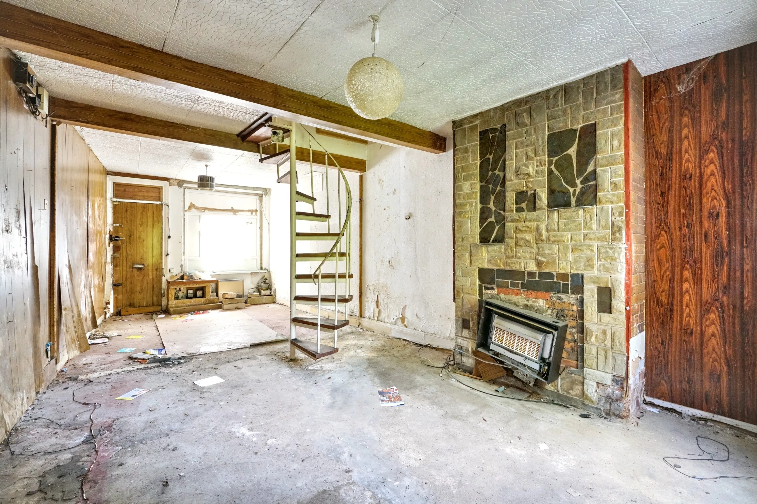 Arnold Road, Nottingham, NG6 0DN