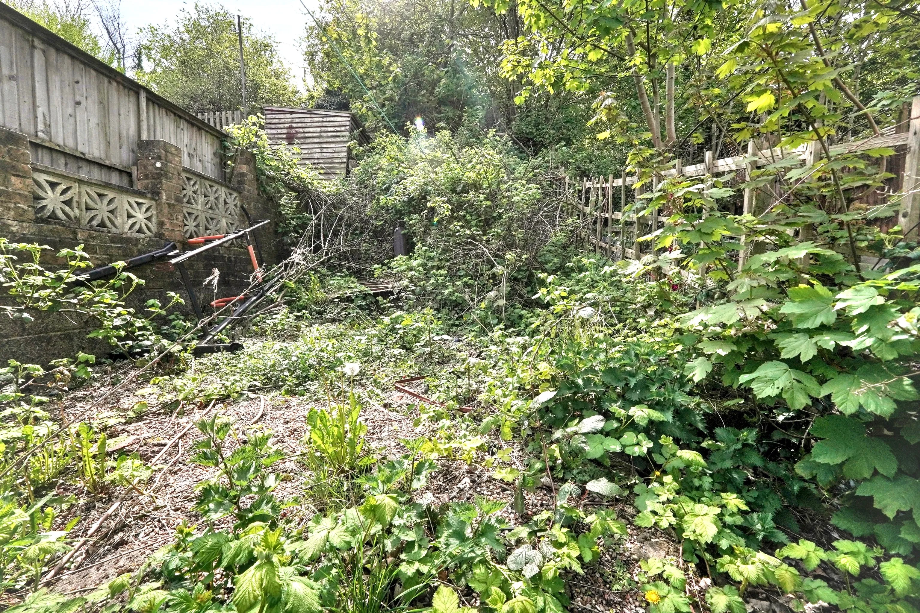 Hillside Road, Dover, Kent, CT17 0JQ