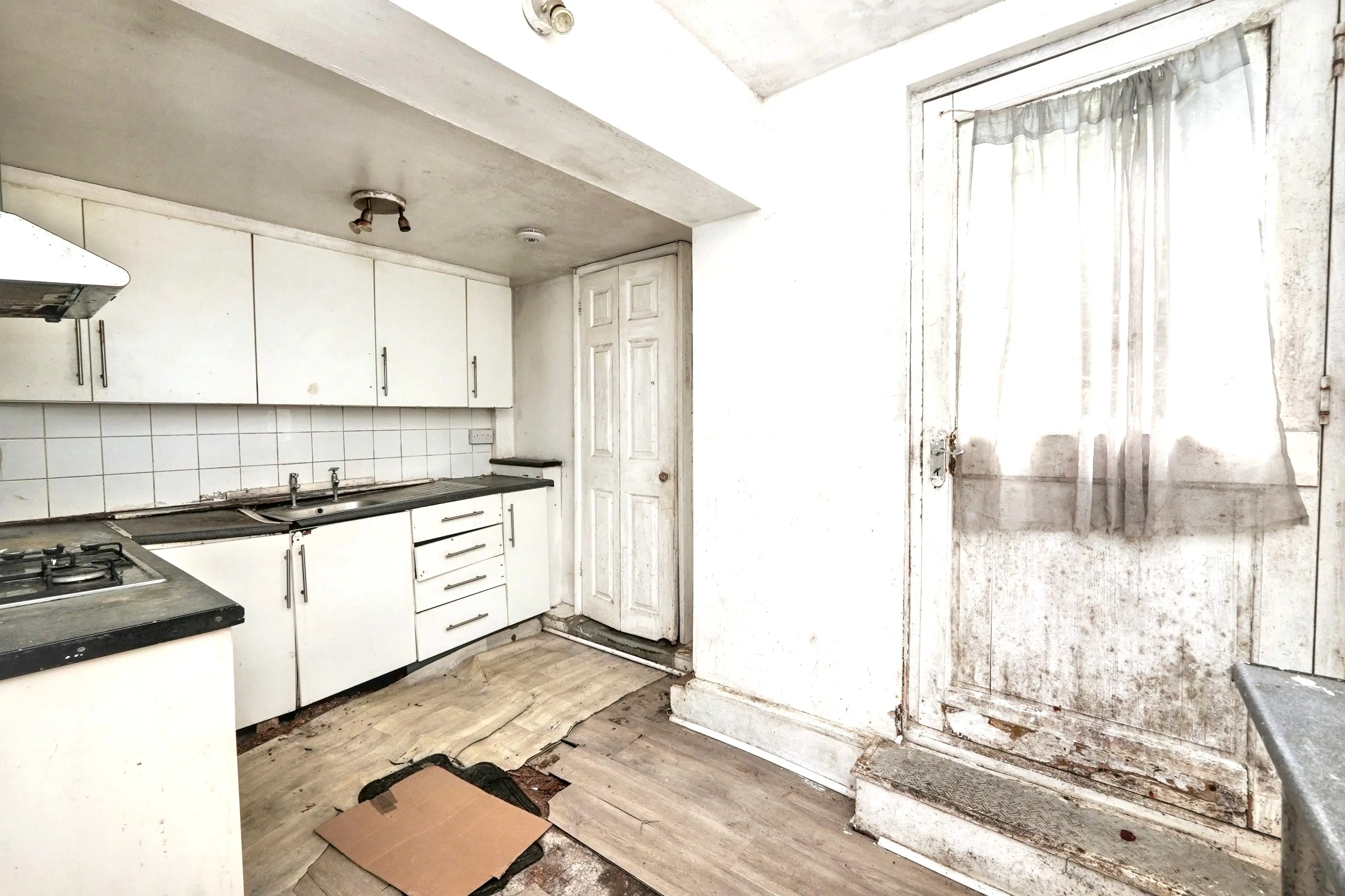 Hillside Road, Dover, Kent, CT17 0JQ