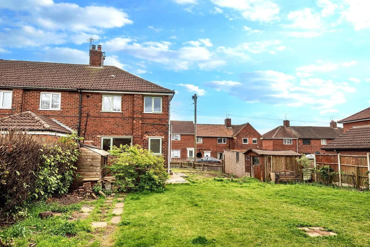 Clayton Avenue, Upton, Pontefract, WF9 1JZ