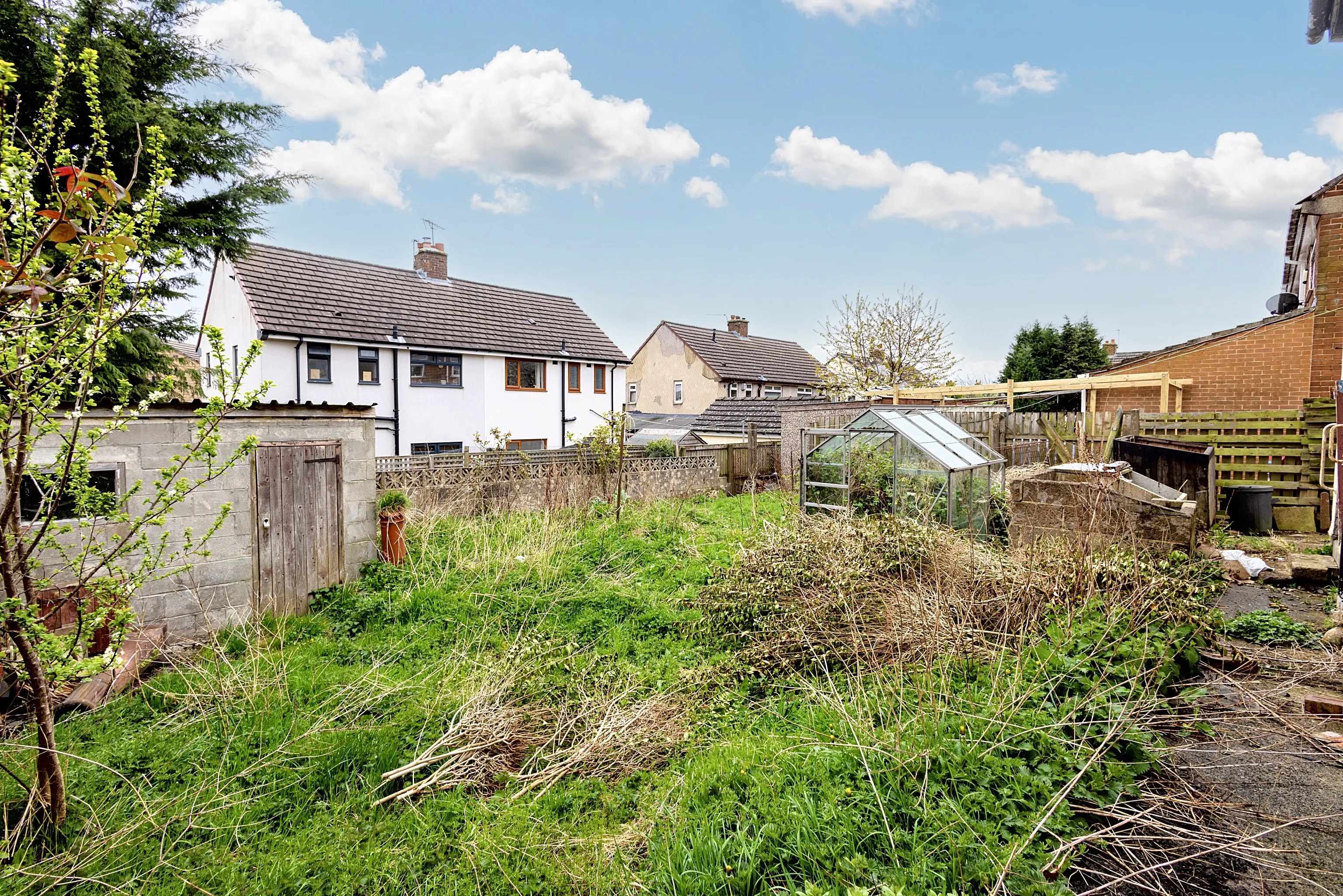 Sturton Grove, Illingworth, Halifax, HX2 9EE