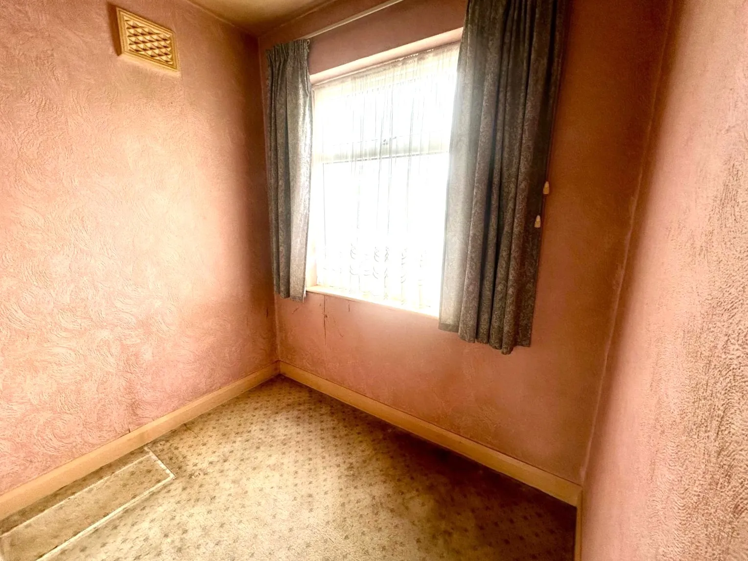 Swanbridge Road, Bexleyheath, DA7 5BS