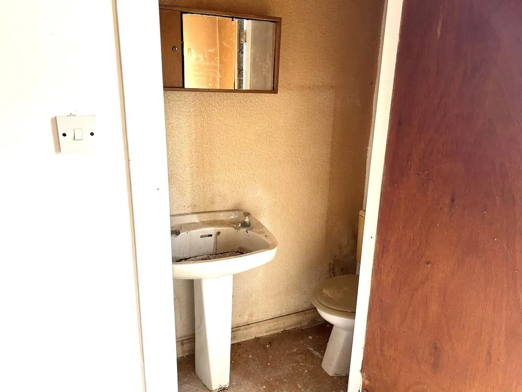 Saltlands Avenue, Bridgwater, Somerset, TA6 3JG