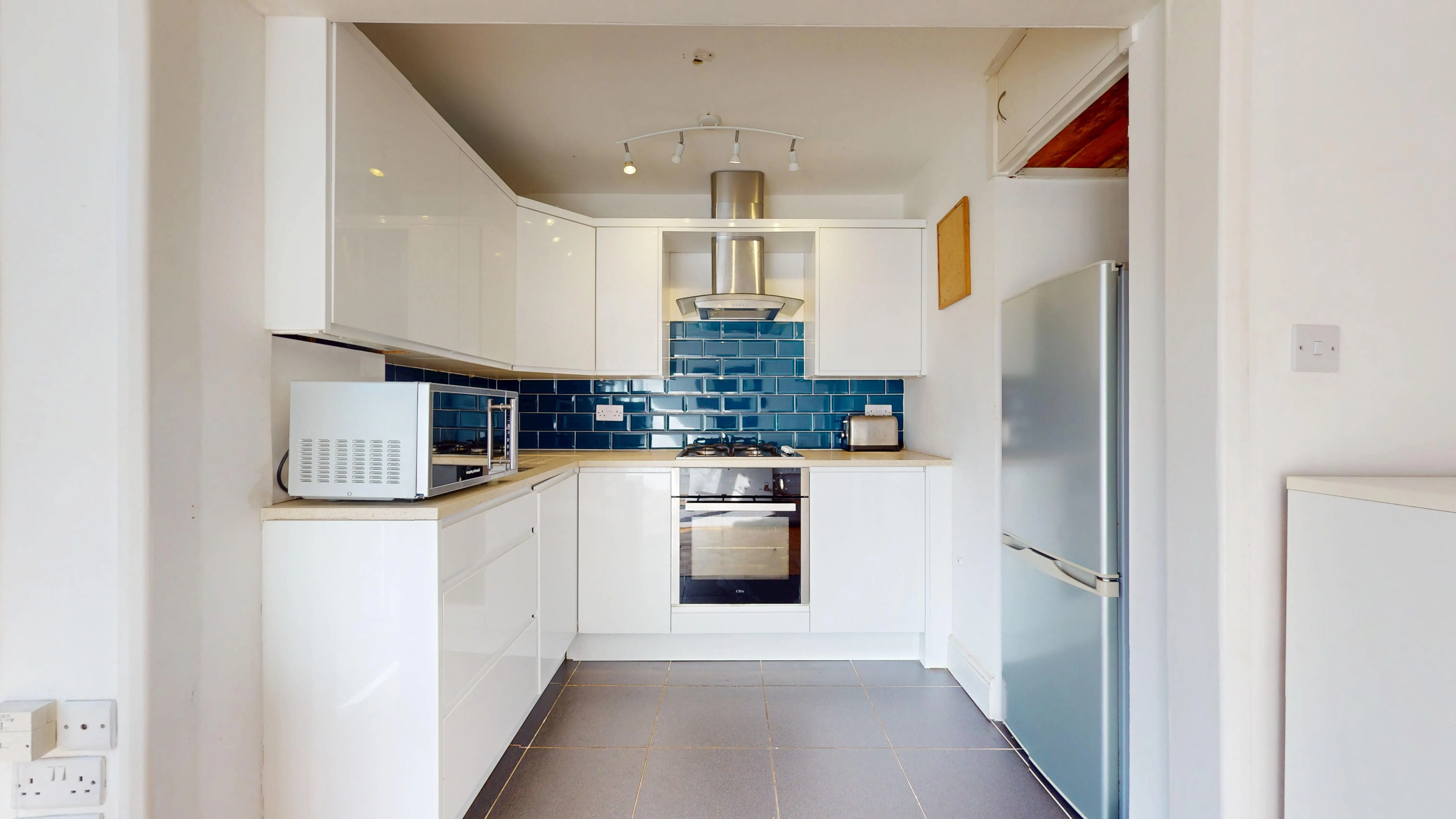 Thurlow Towers, Knollys Road, Streatham Hill, SW16 2JY