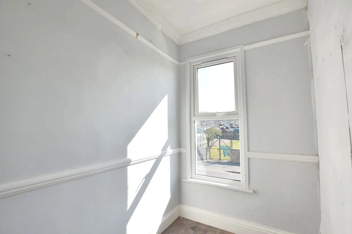 27(A) Abbey Road, Belvedere, DA17 5DF