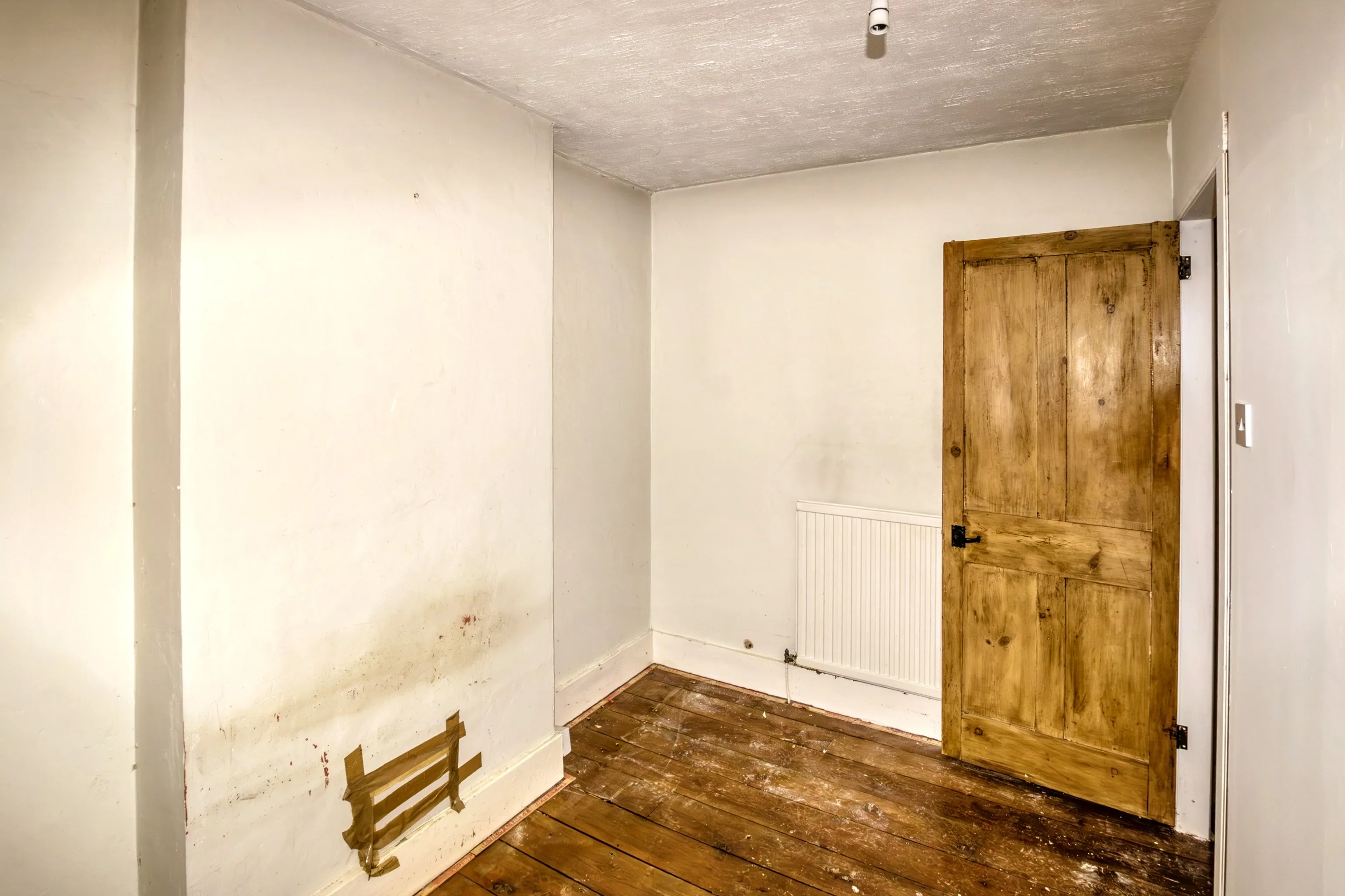 Village Road, Cheltenham, GL51 0BE