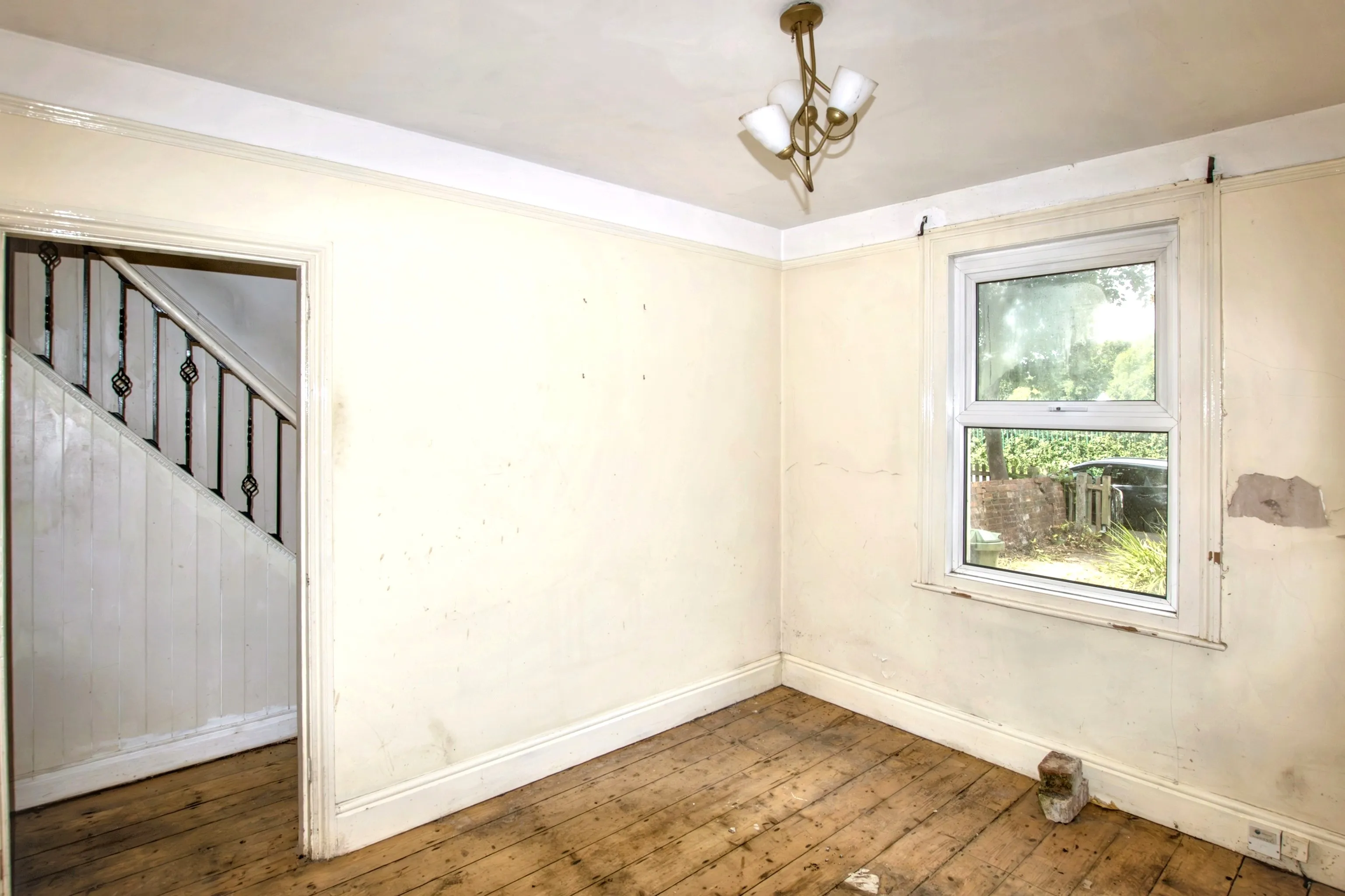 Village Road, Cheltenham, GL51 0BE