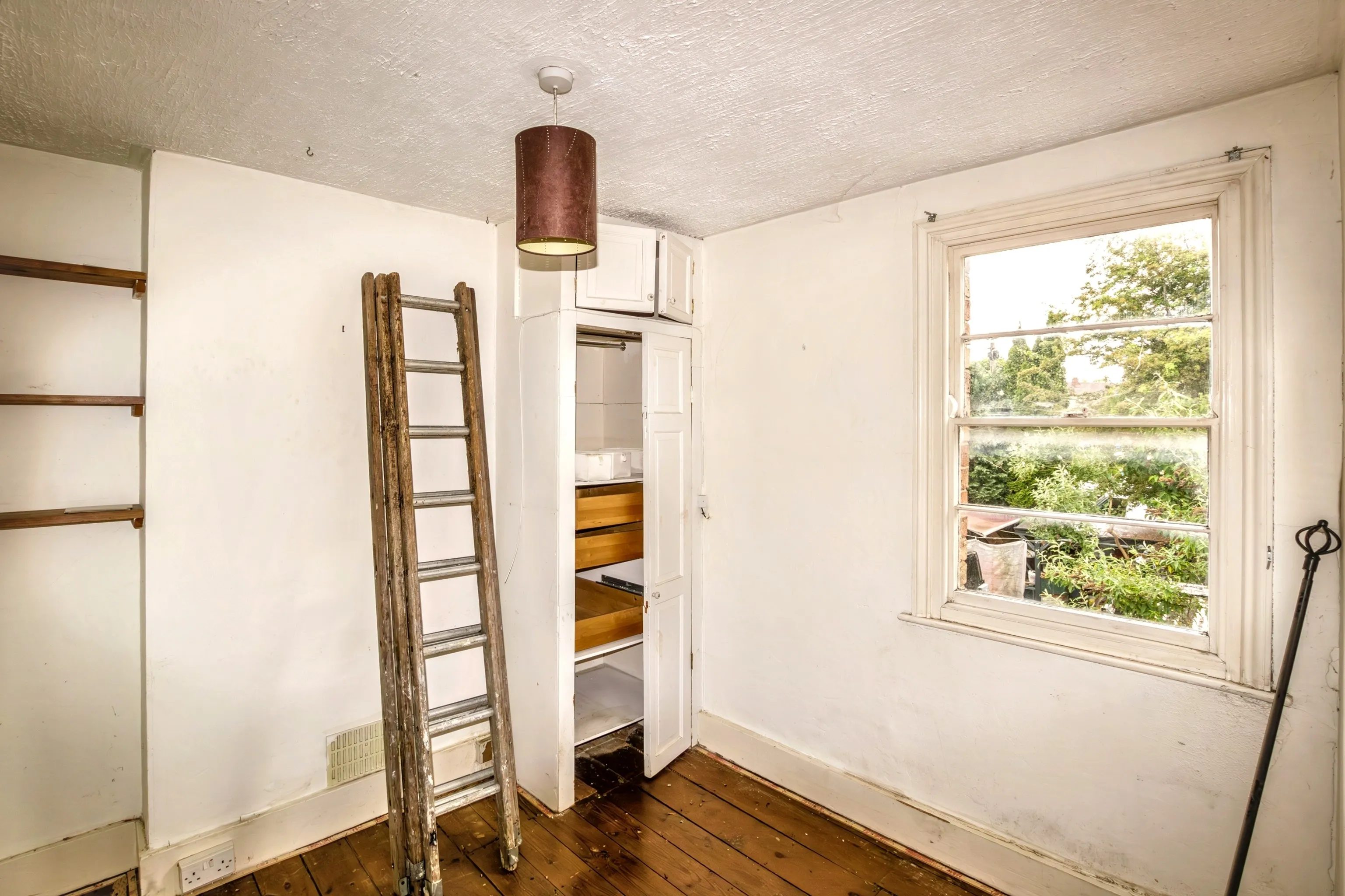 Village Road, Cheltenham, GL51 0BE